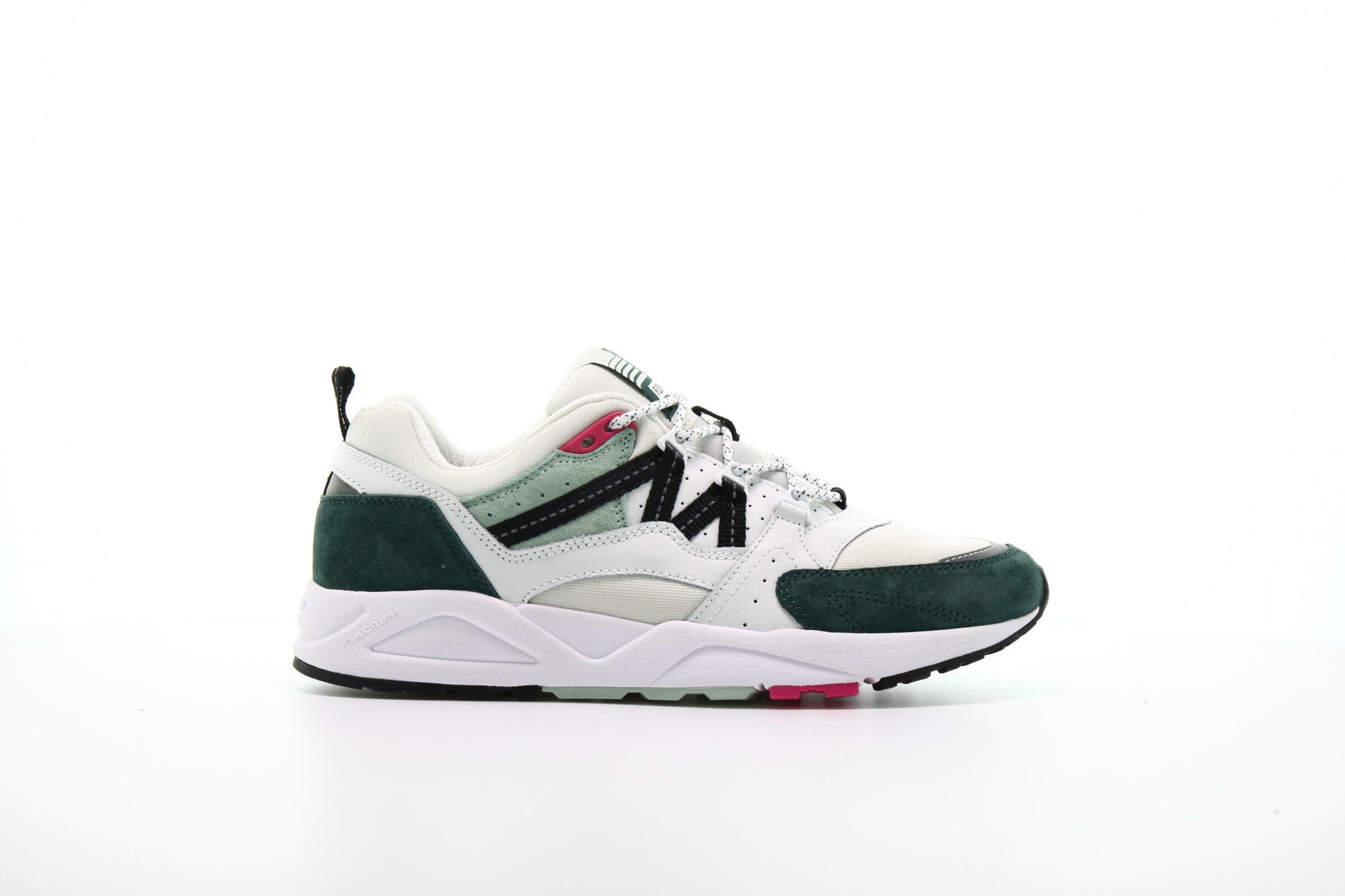 Exclusive Karhu Fusion 2.0 "Bright White" — 4 — Front View