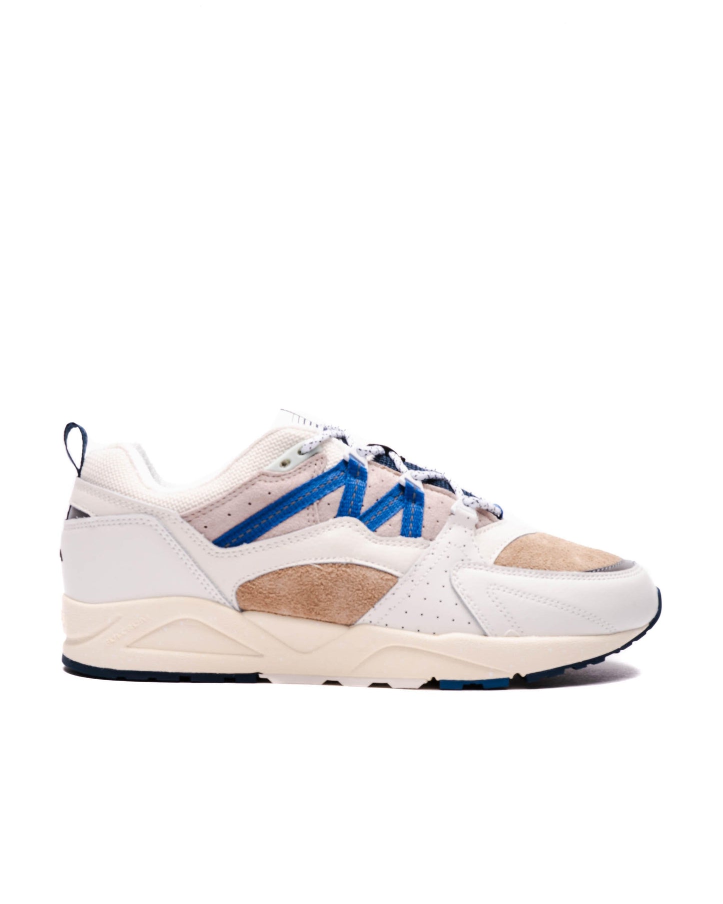 Exclusive Karhu Fusion 2.0 — 4 — Front View
