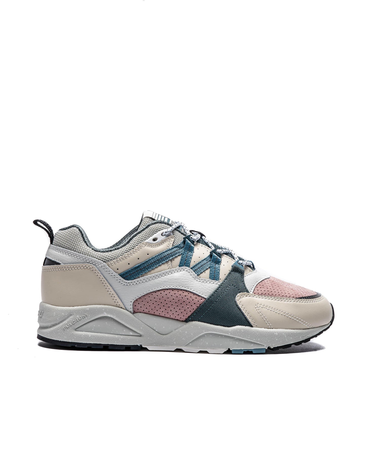 Exclusive Karhu Fusion 2.0 — 4 — Front View