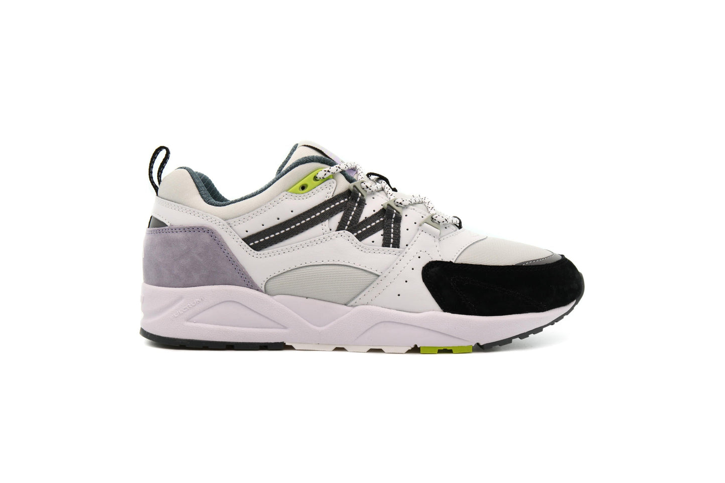 Exclusive Karhu Fusion 2.0 "JET BLACK" — 4 — Front View