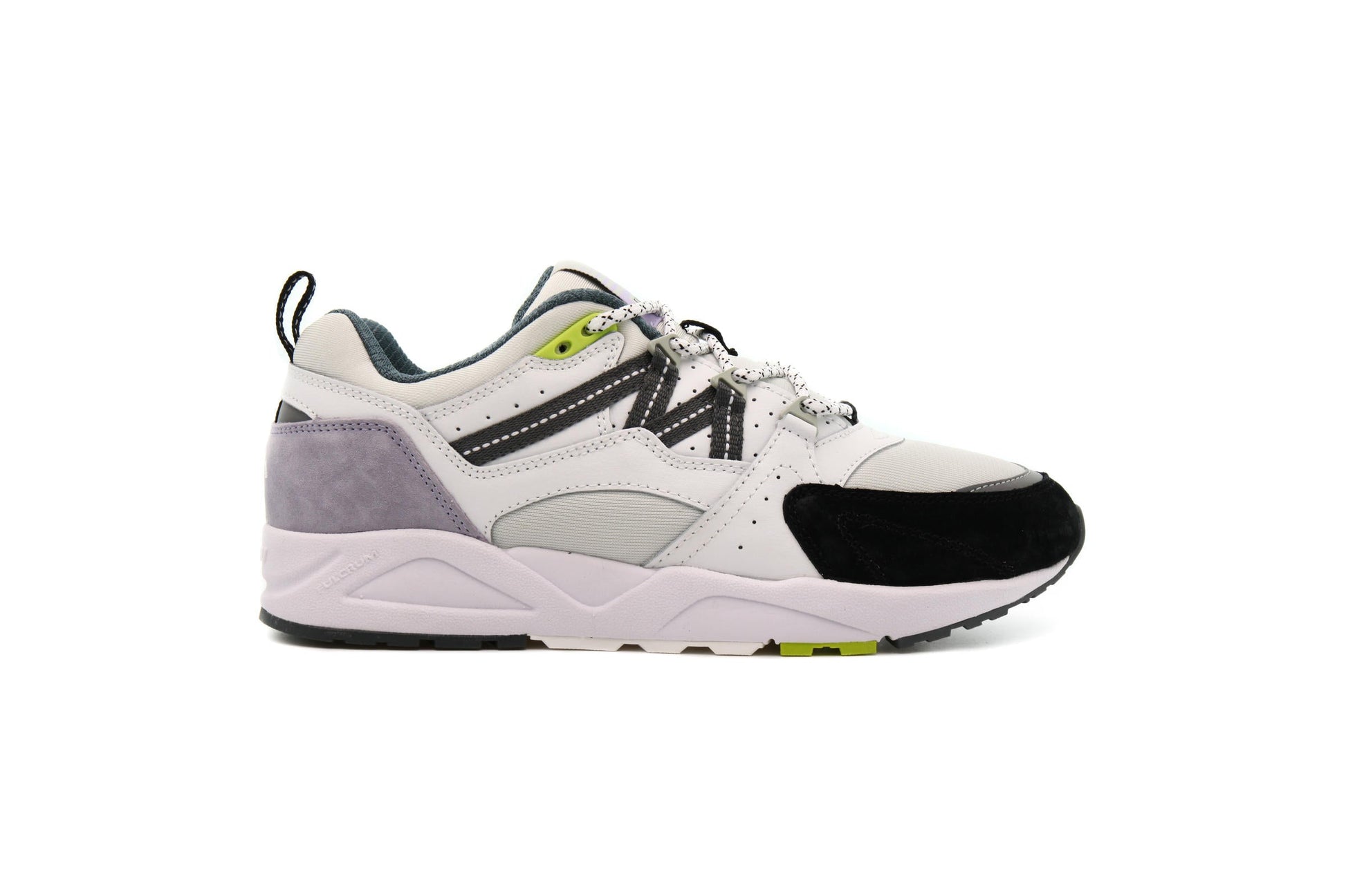 Exclusive Karhu Fusion 2.0 "JET BLACK" — 4 — Front View