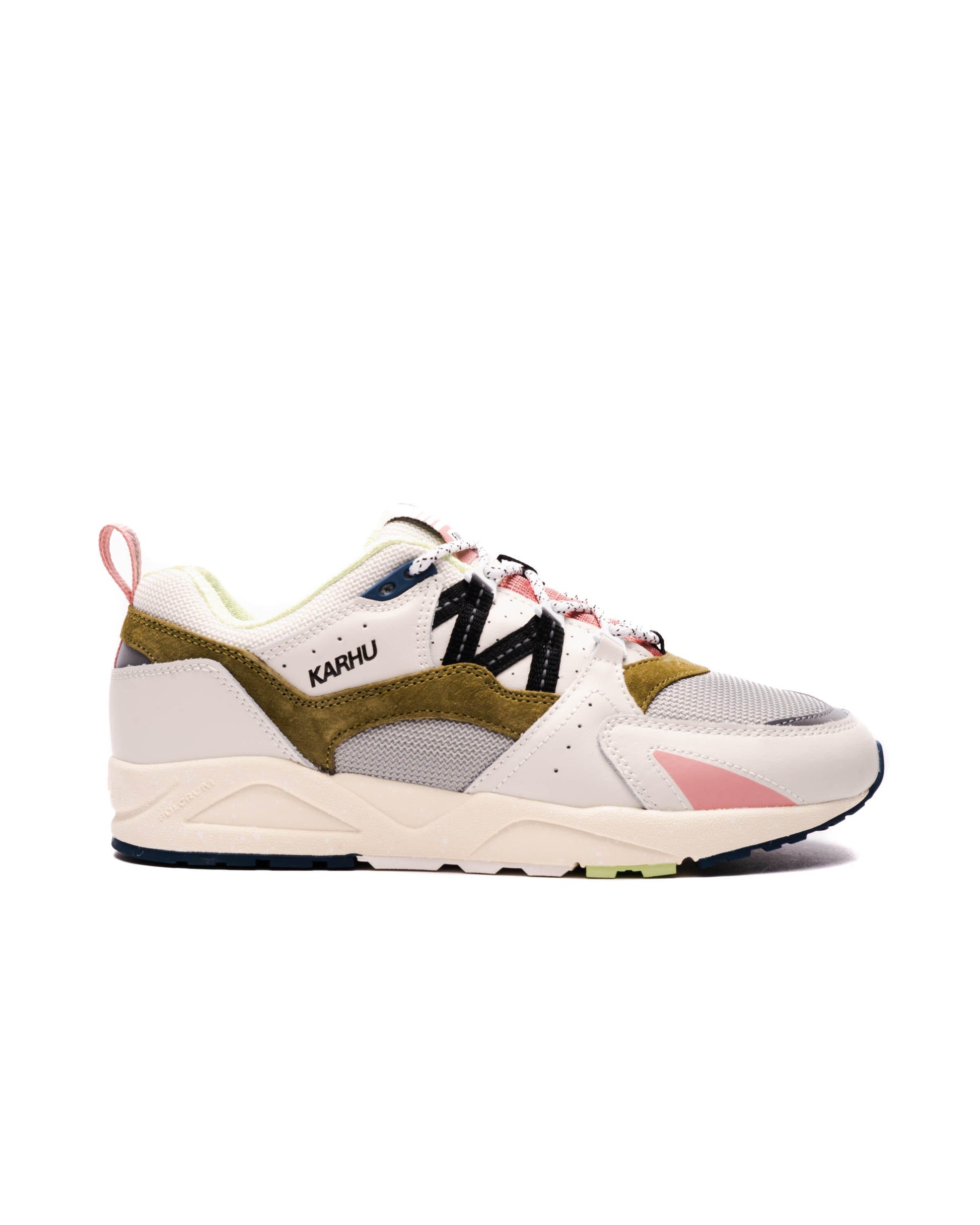 Exclusive Karhu Fusion 2.0 — 4 — Front View