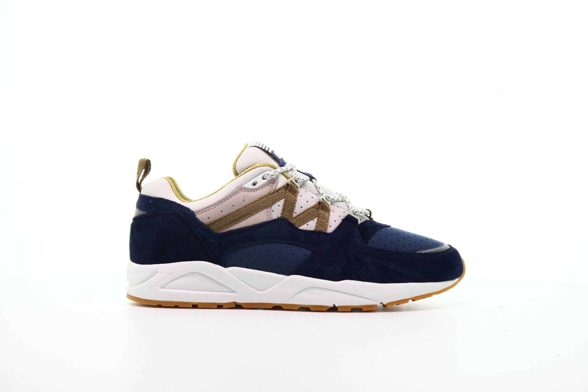 Exclusive Karhu Fusion 2.0 "Patriot Blue" — 4 — Front View