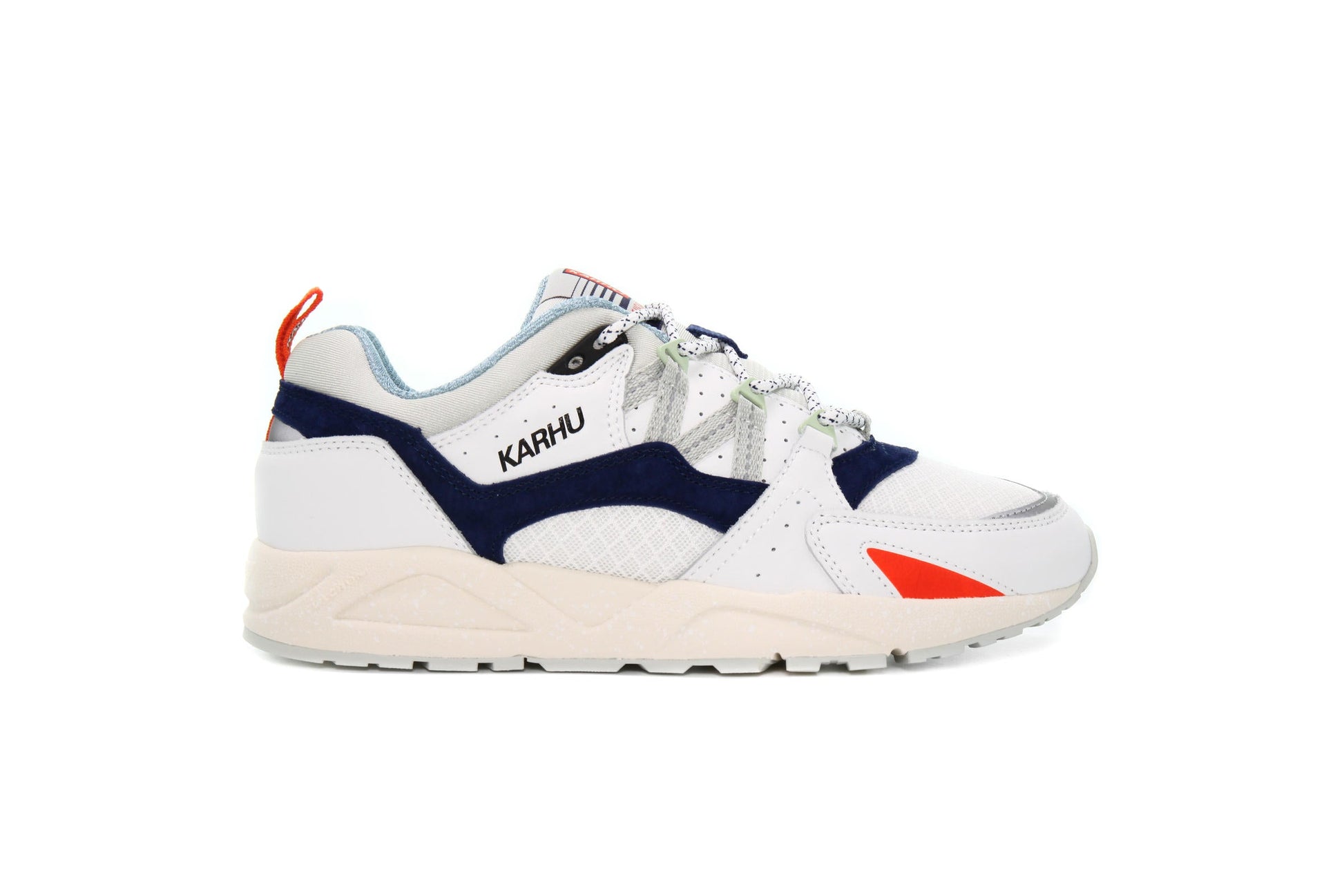 Exclusive Karhu FUSION 2.0 METRO PACK "WHITE" — 4 — Front View