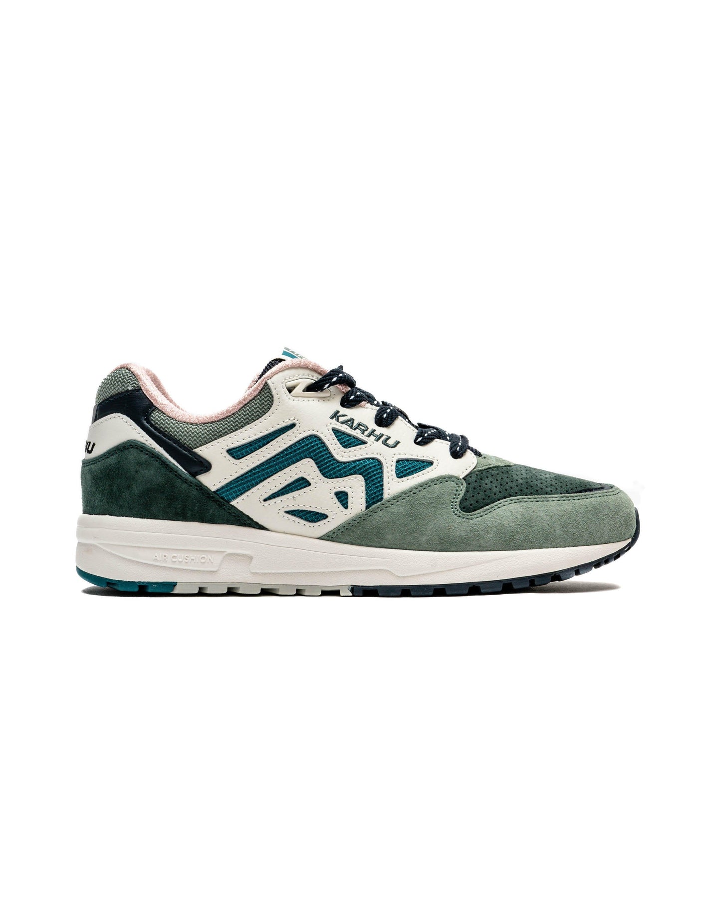 Exclusive Karhu Legacy 96 — 4 — Front View