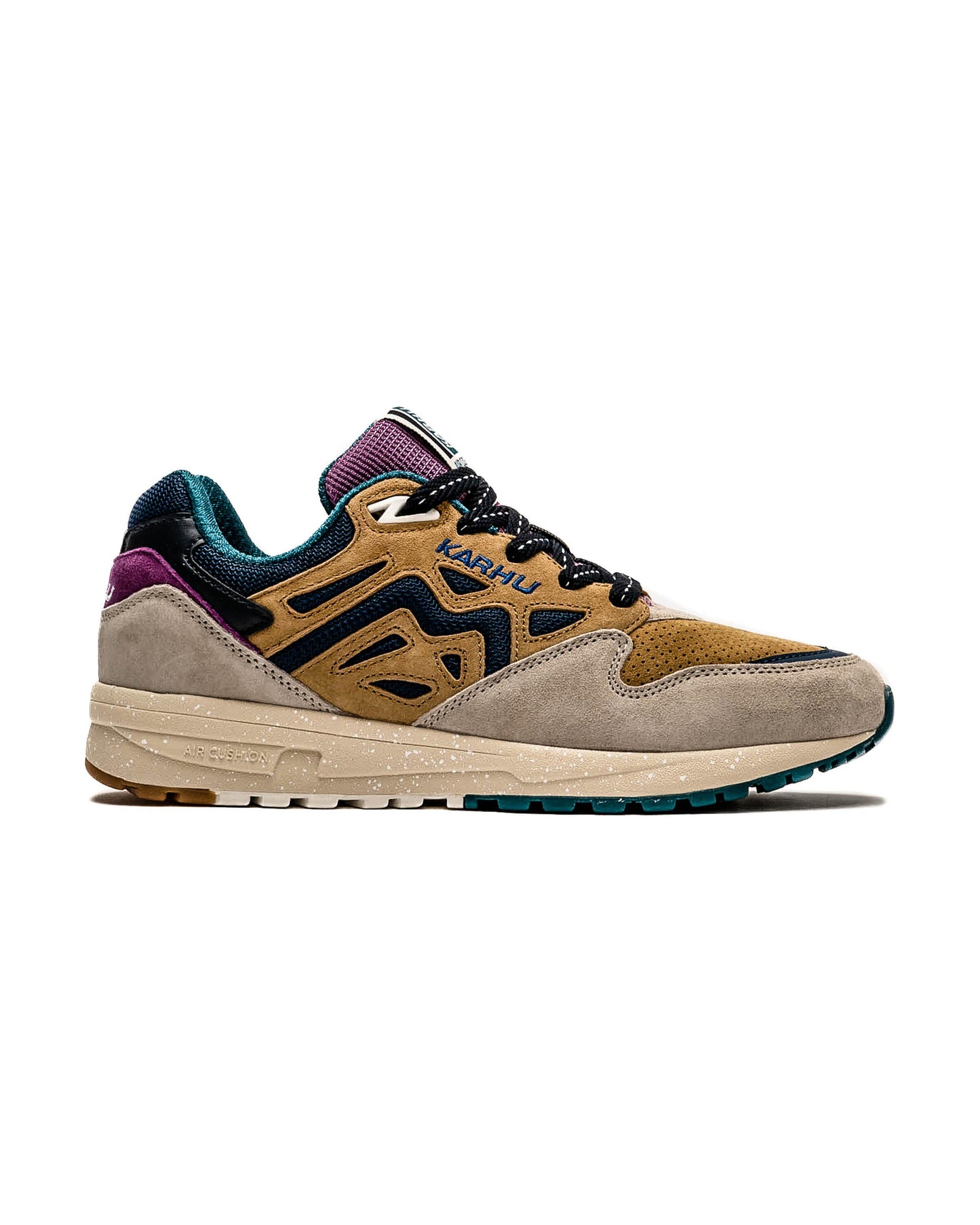 Exclusive Karhu Legacy 96 — 4 — Front View