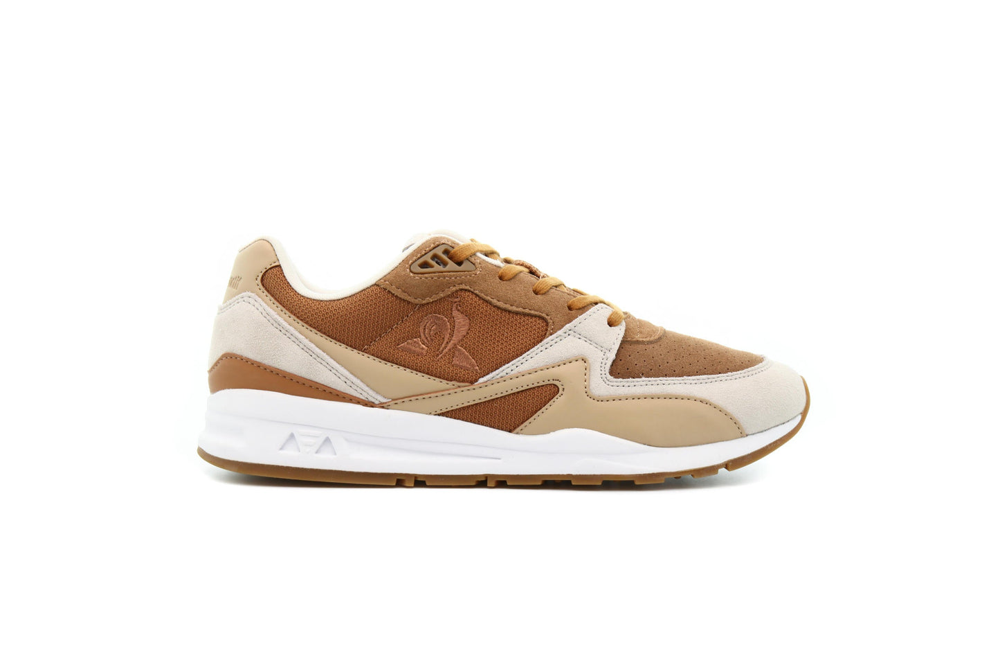 Exclusive Le Coq Sportif LCS R800 "BROWN SUGAR" — 4.5 — Front View