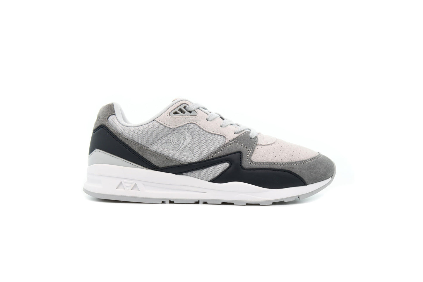 Exclusive Le Coq Sportif LCS R800 "GREY" — 4.5 — Front View