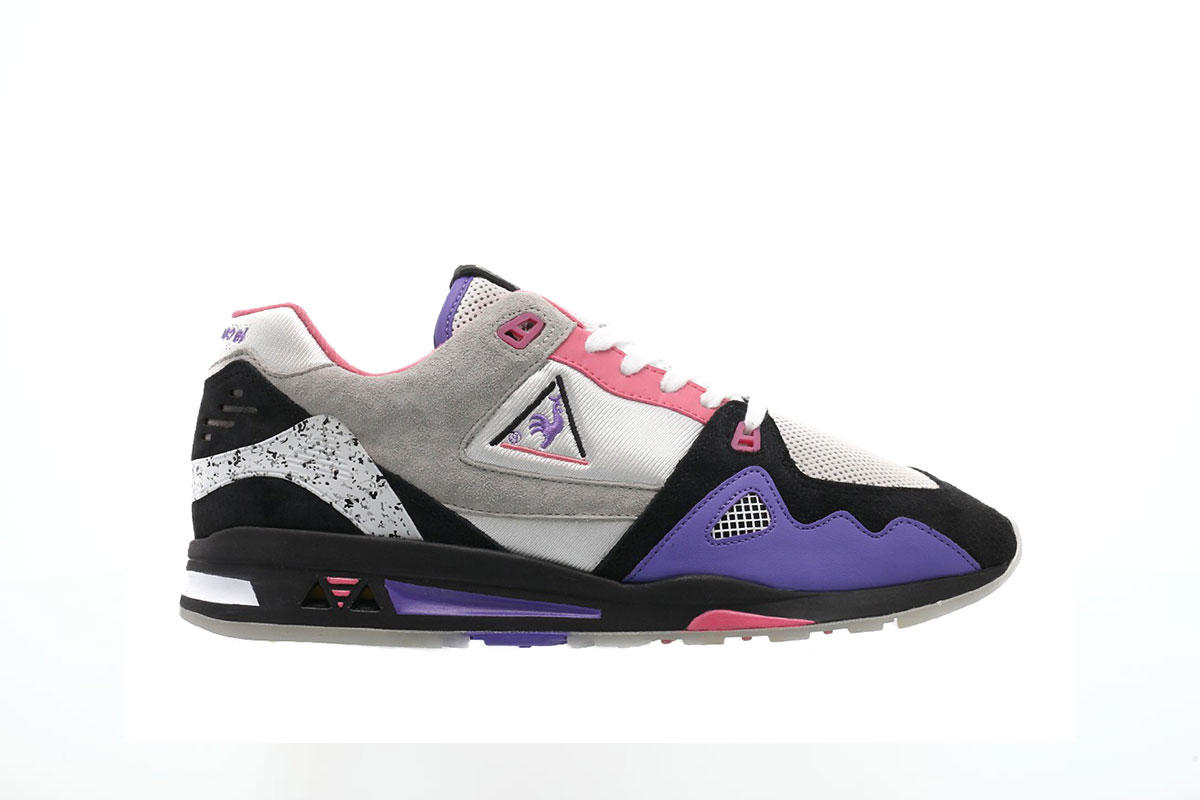 Exclusive Le Coq Sportif x OPIUM LCS R1000 MIF "Black" — 4.5 — Front View