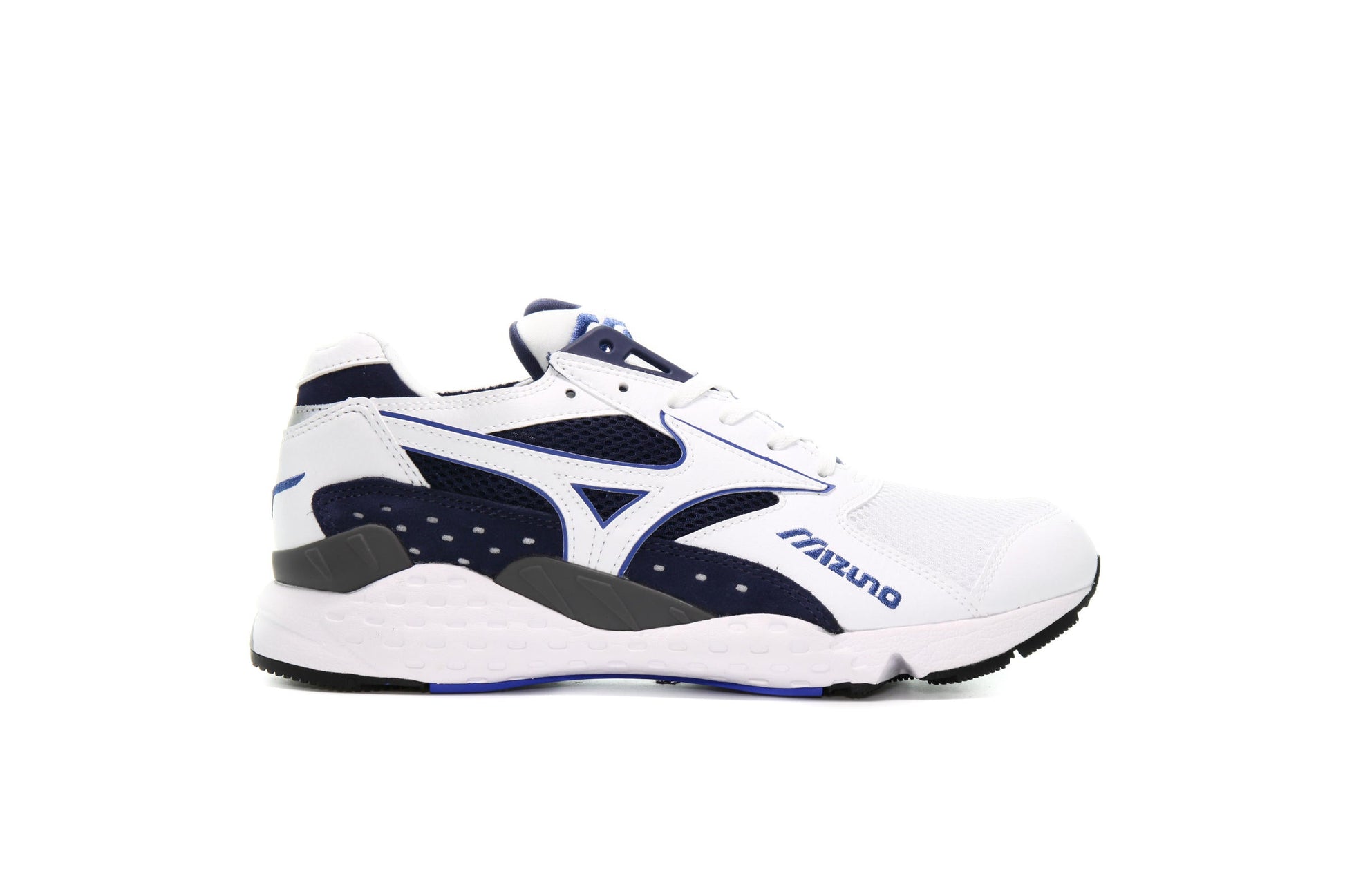 Exclusive Mizuno Mondo Control "White" — 5 — Front View