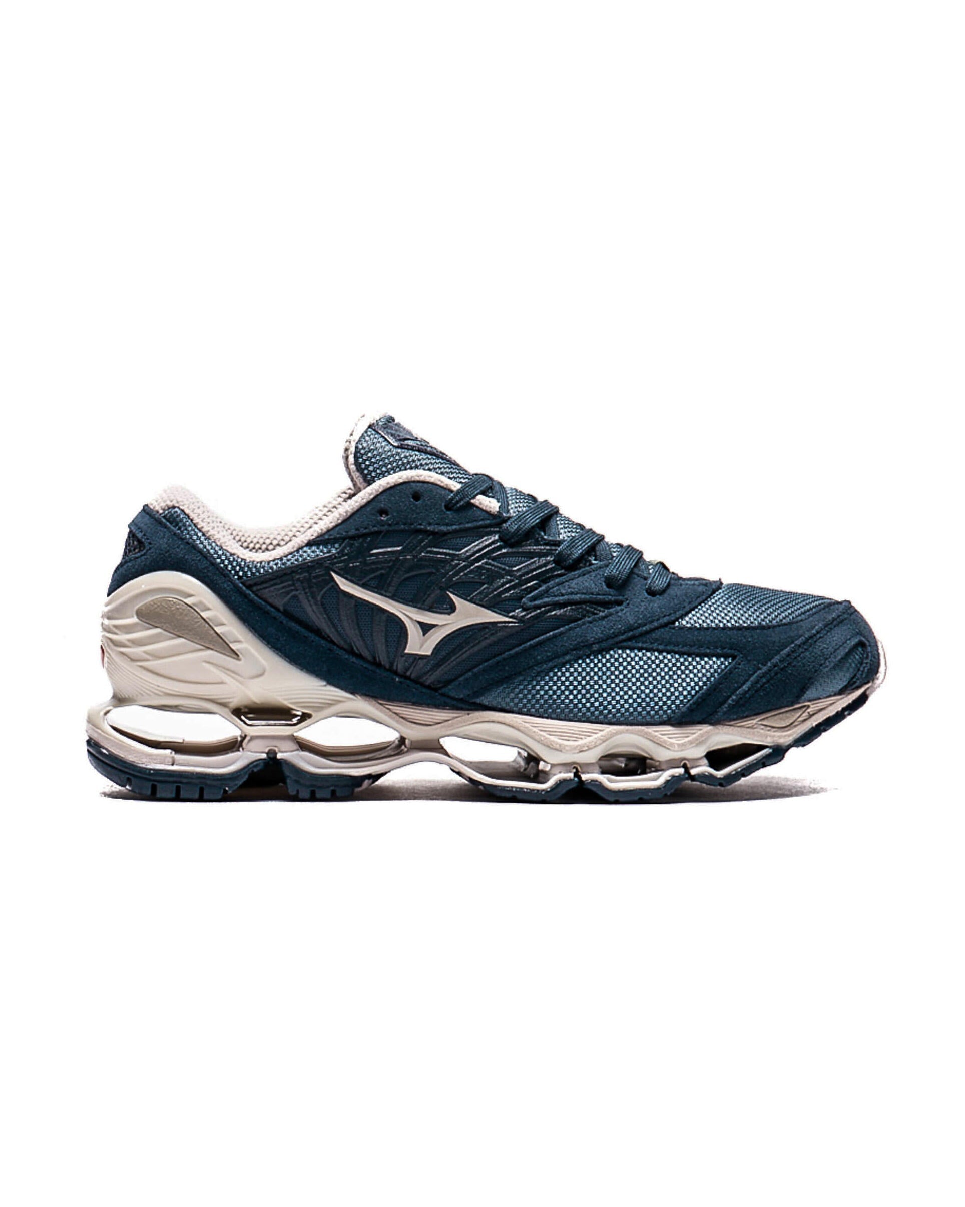 Exclusive Mizuno Wave Prophecy 8 LS — 5 — Front View