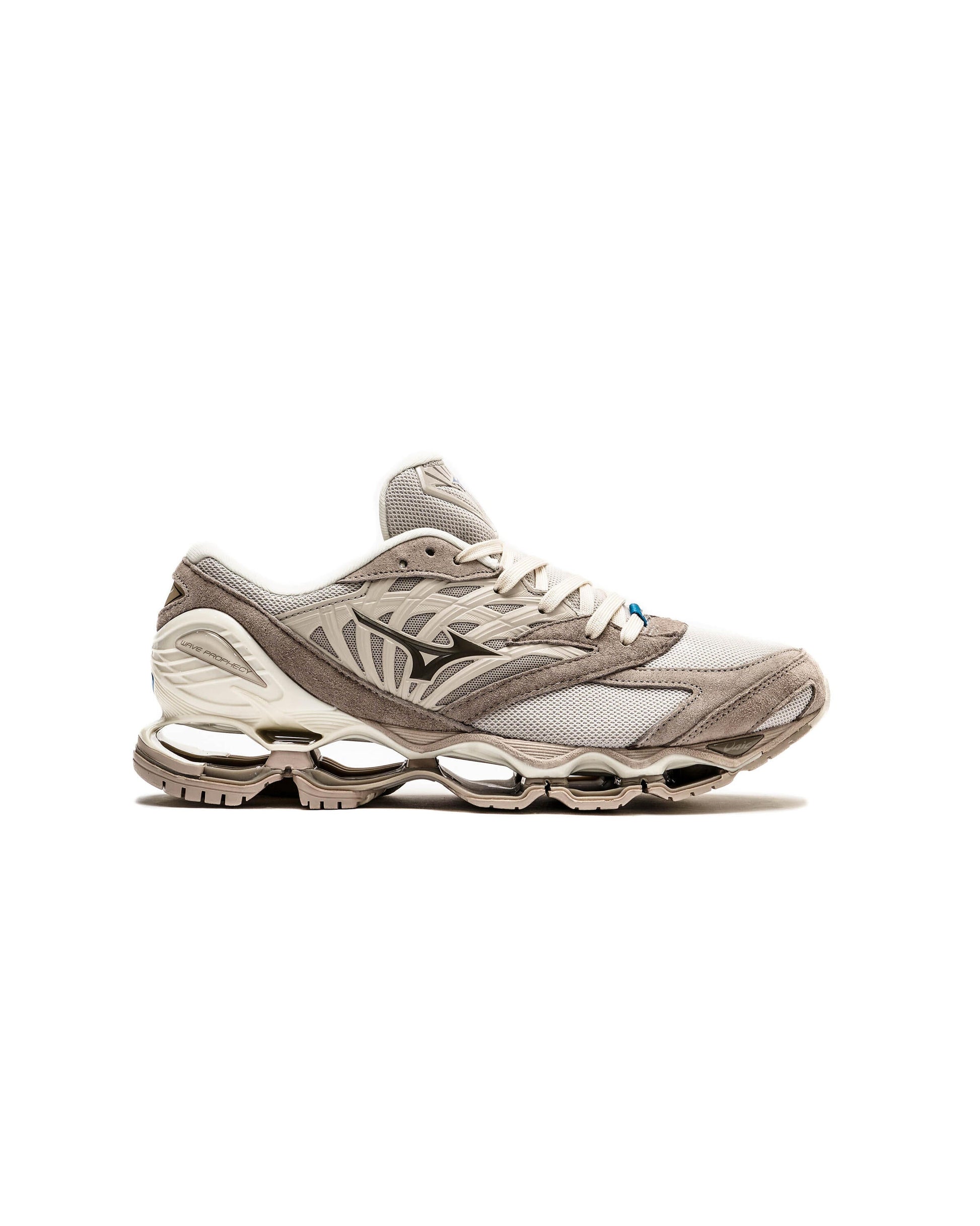 Exclusive Mizuno WAVE PROPHECY LS — 5 — Front View