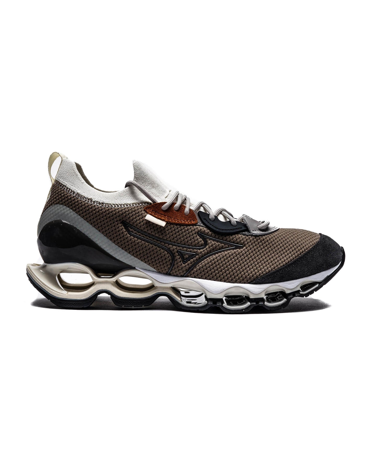 Exclusive Mizuno Wave Prophecy Beta — 5 — Front View
