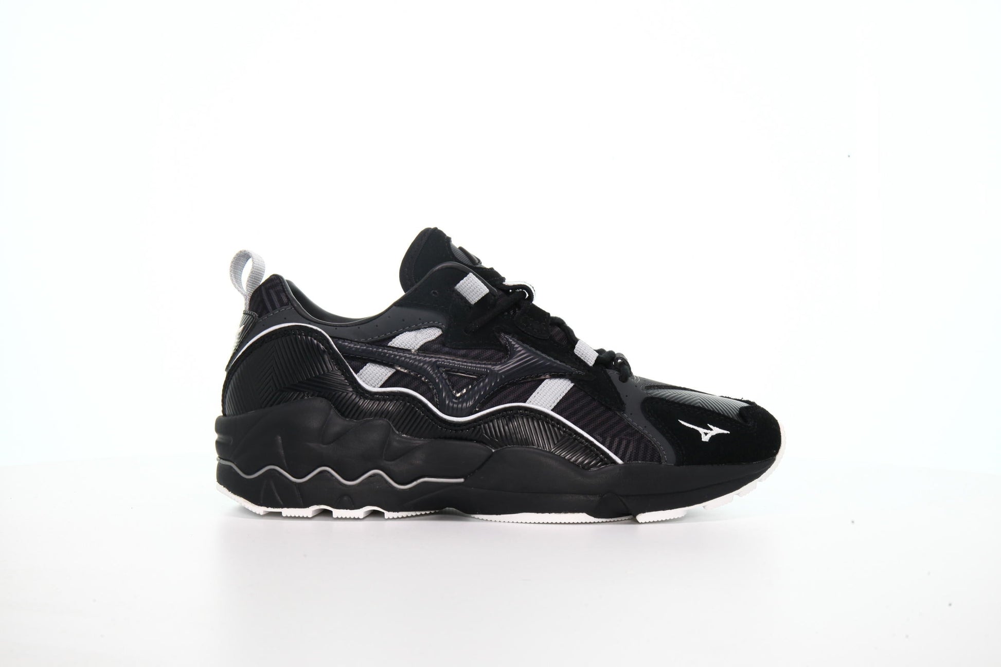 Exclusive Mizuno Wave Rider 1 Urban Camo "Black" — 5 — Front View