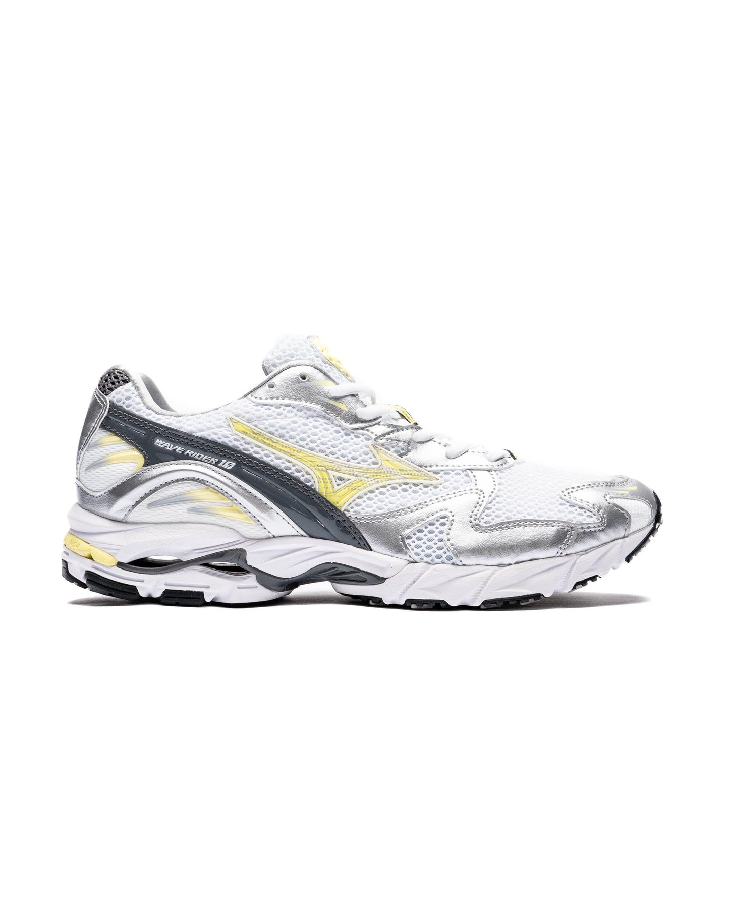 Exclusive Mizuno Wave Rider 10 — 5 — Front View