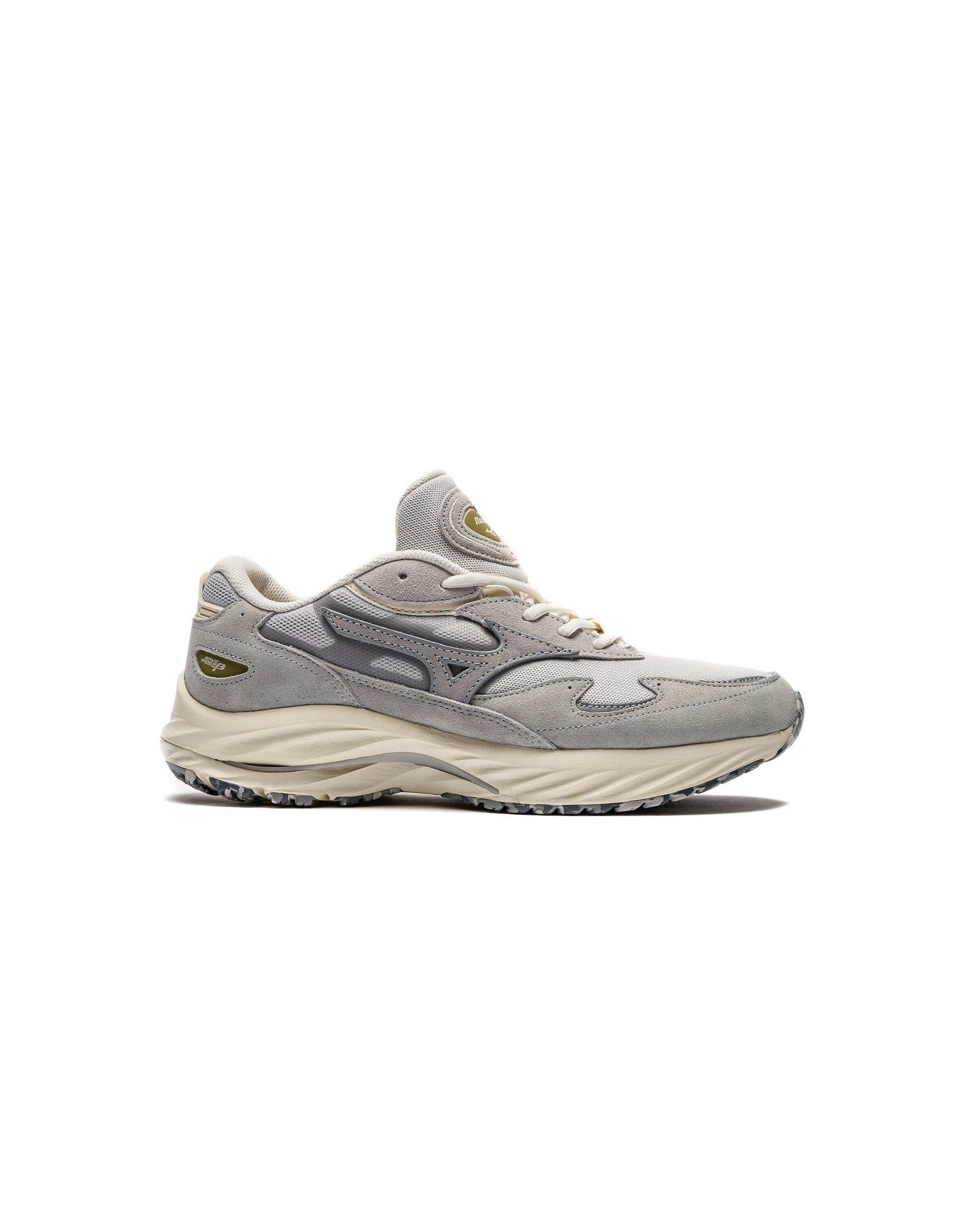 Exclusive Mizuno WAVE RIDER BETA — 5 — Front View