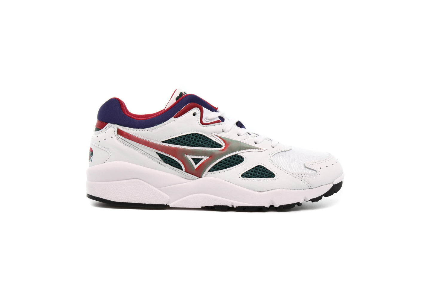 Exclusive Mizuno x CAREFREE SKY MEDAL "WHITE" — 5 — Front View