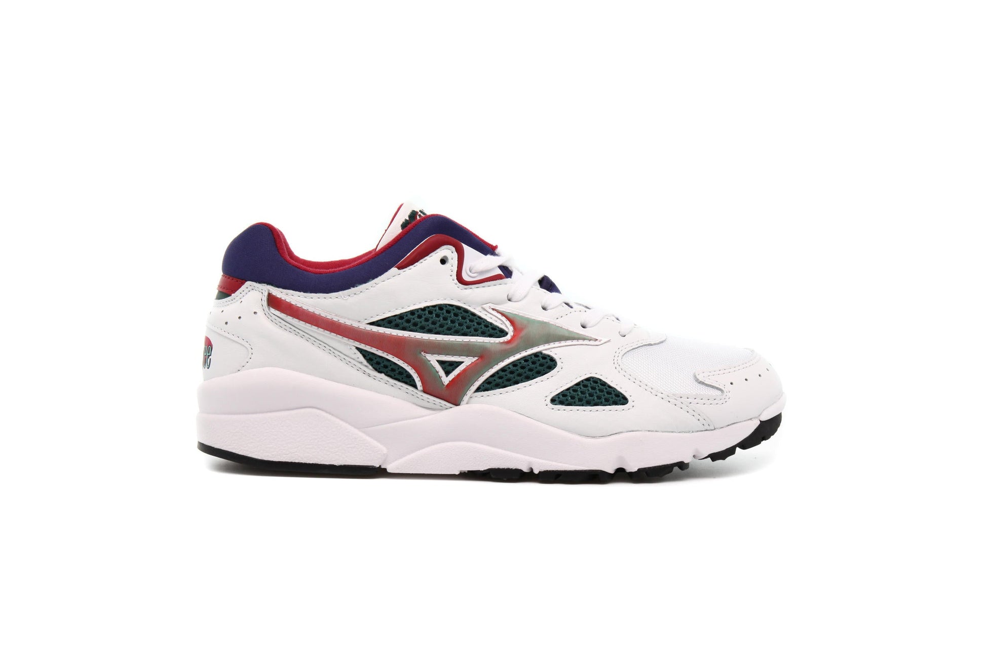 Exclusive Mizuno x CAREFREE SKY MEDAL "WHITE" — 5 — Front View
