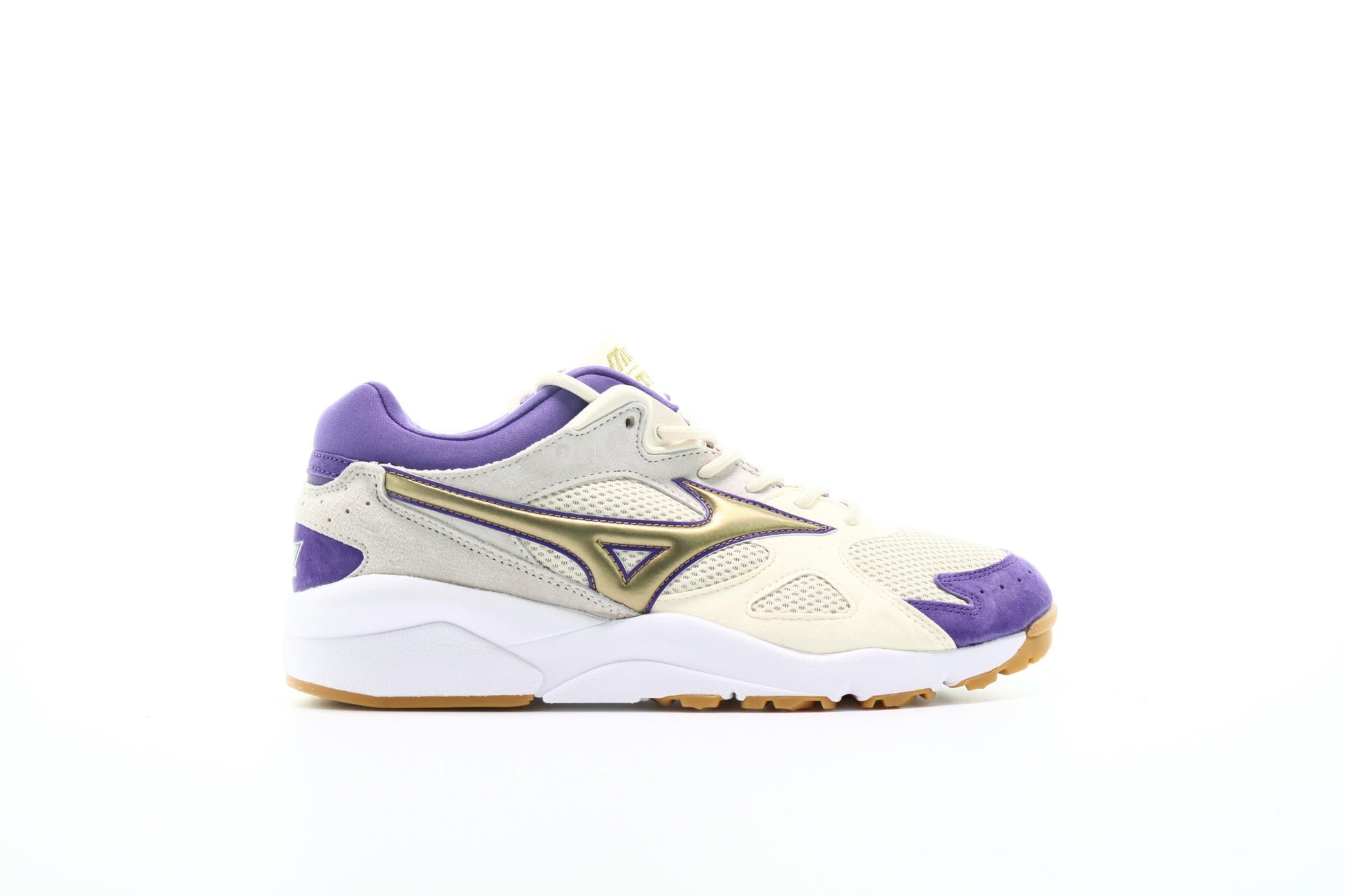 Exclusive Mizuno x Footpatrol Sky Medal "White" — 5 — Front View