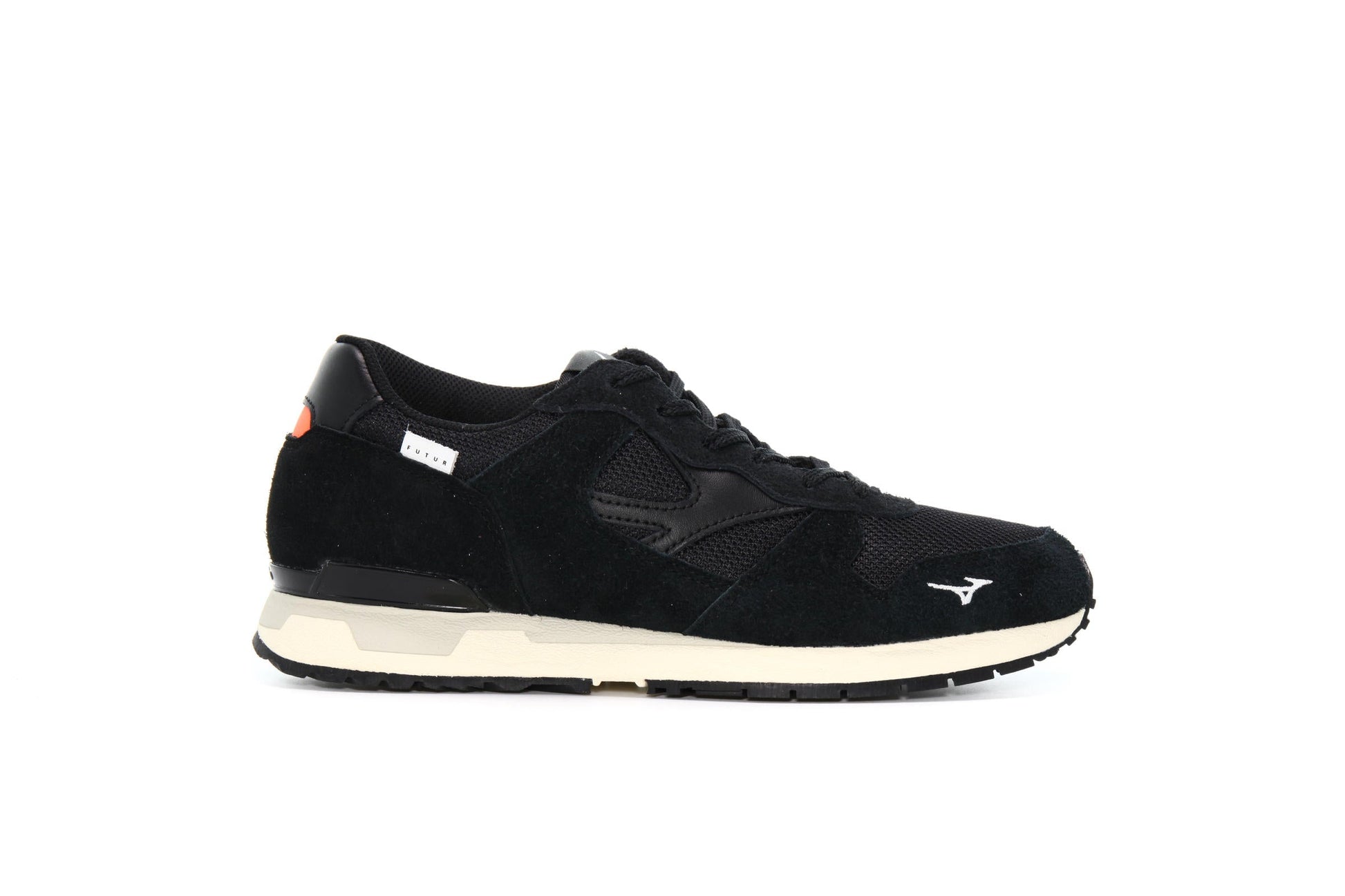 Exclusive Mizuno x FUTUR GENOVA 87 "BLACK" — 5 — Front View