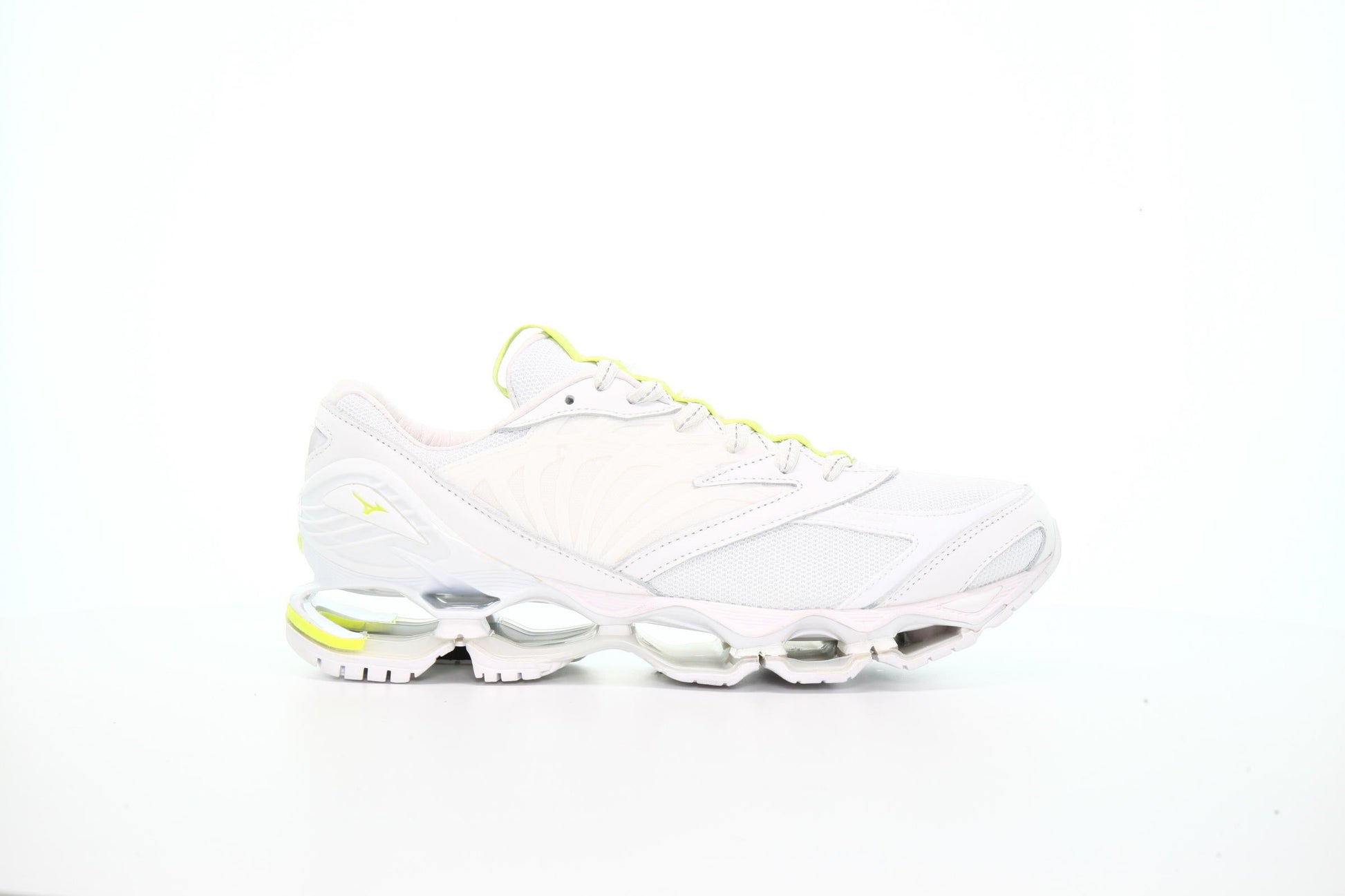 Exclusive Mizuno x FUTUR Wave Prophecy "White" — 5 — Front View