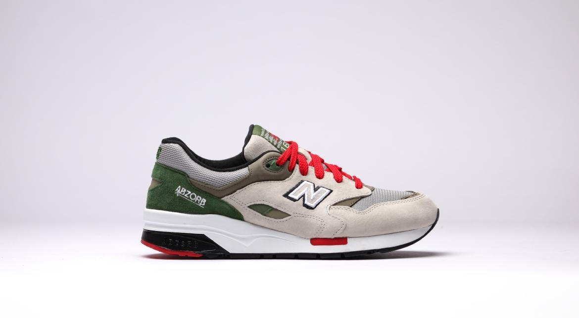 Exclusive New Balance CM 1600 GR — 4 — Front View