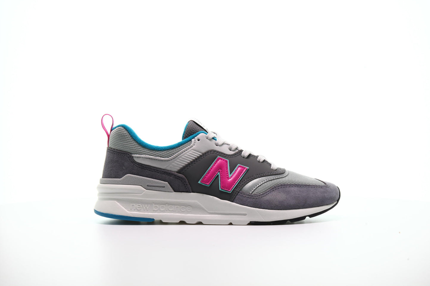 Exclusive New Balance CM 997 HAH "Grey" — 4 — Front View