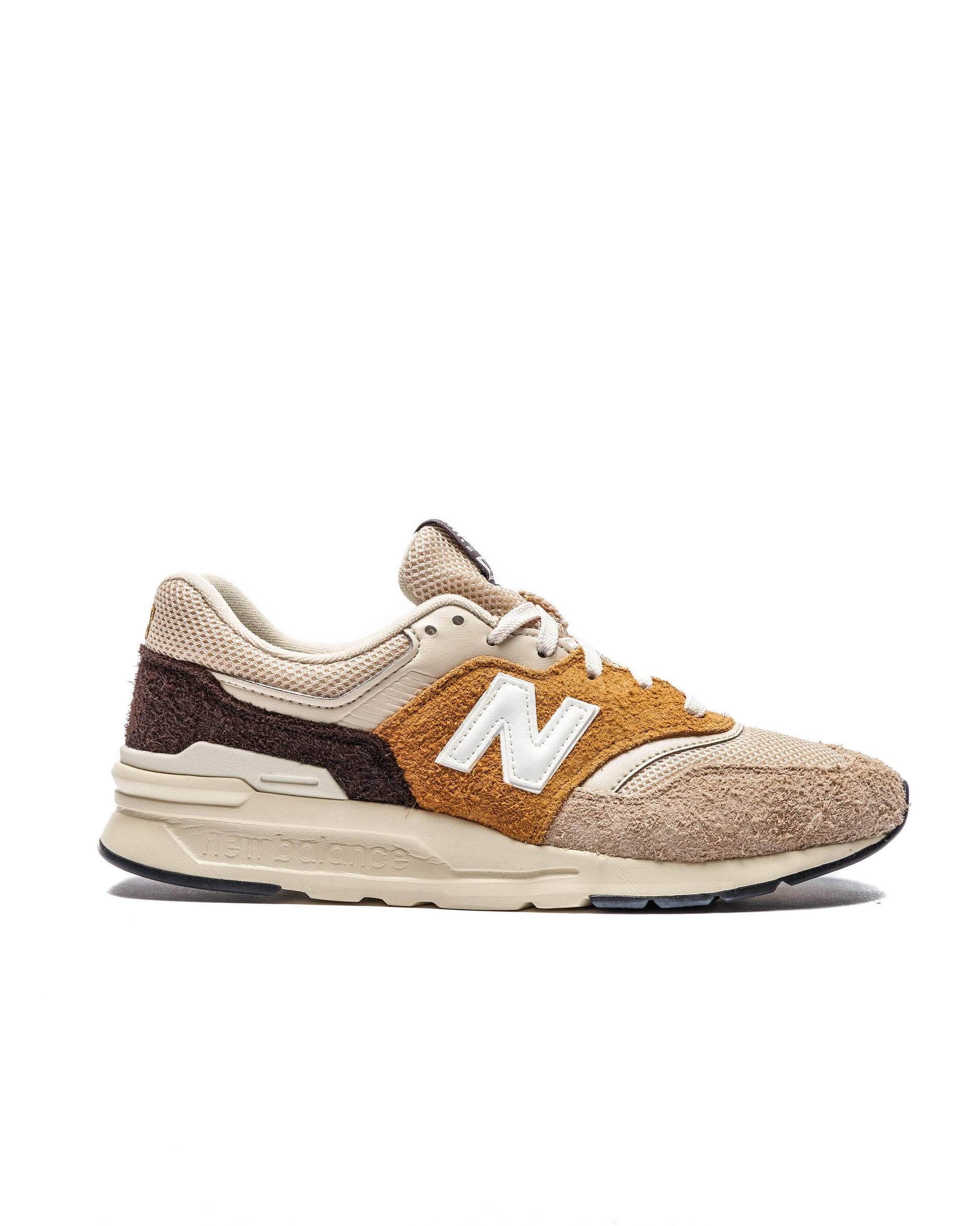 Exclusive New Balance CM 997 HRT — 4 — Front View