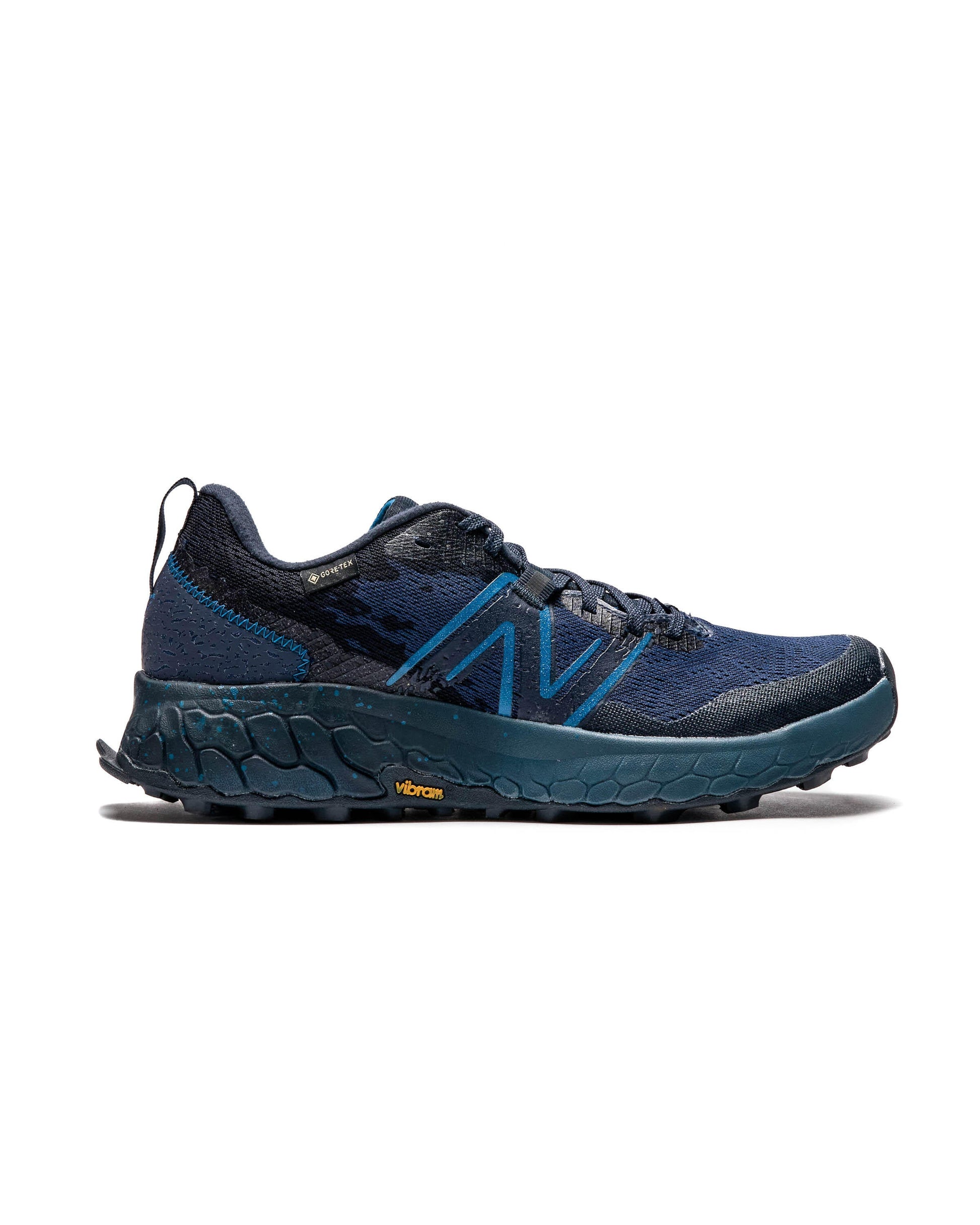 Exclusive New Balance Fresh Foam X Hierro v7 Gore-Tex — 4 — Front View