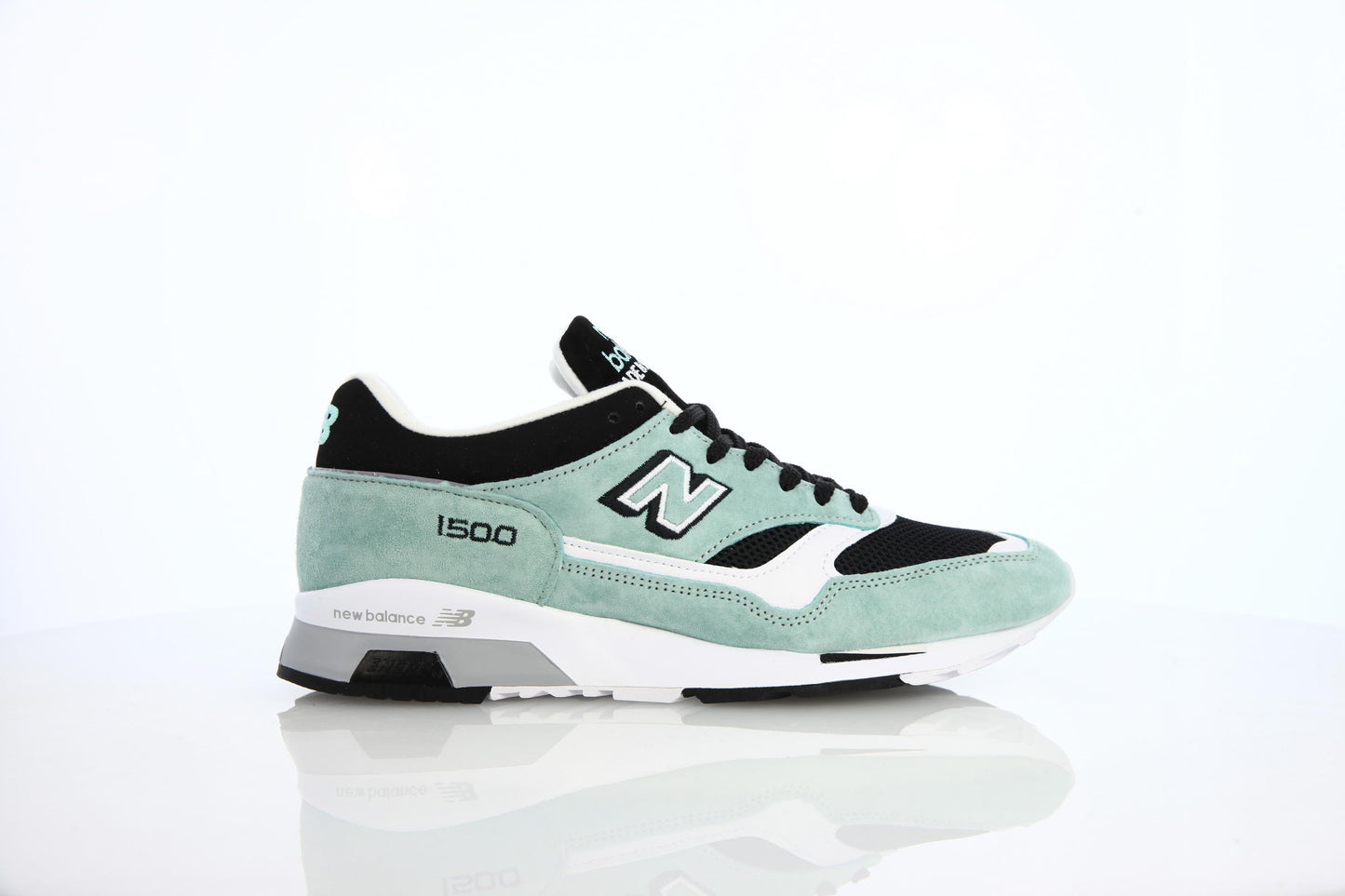 Exclusive New Balance M 1500 MGK "Green" — 4 — Front View