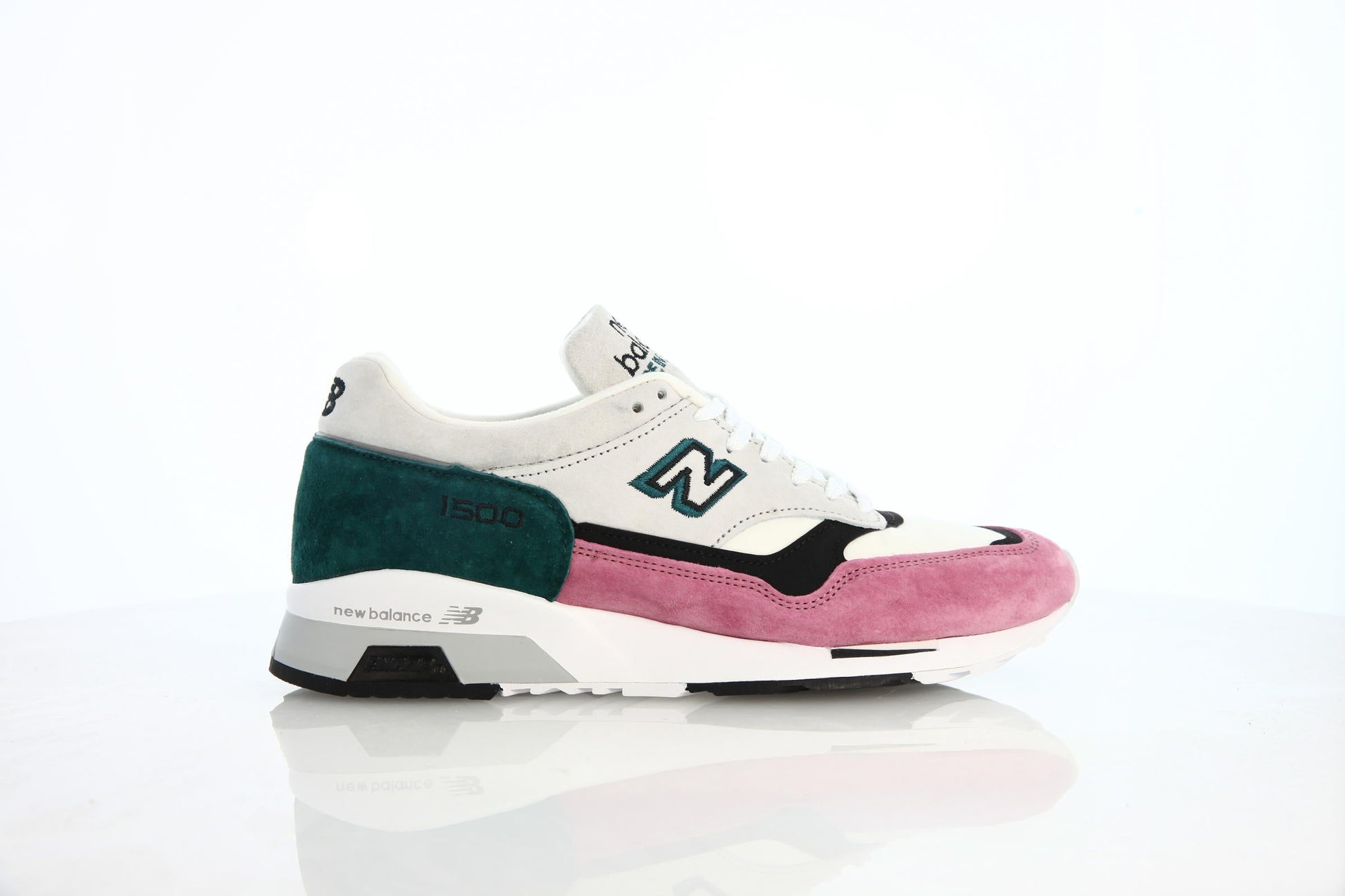 Exclusive New Balance M 1500 PFT "White Pink" — 4 — Front View