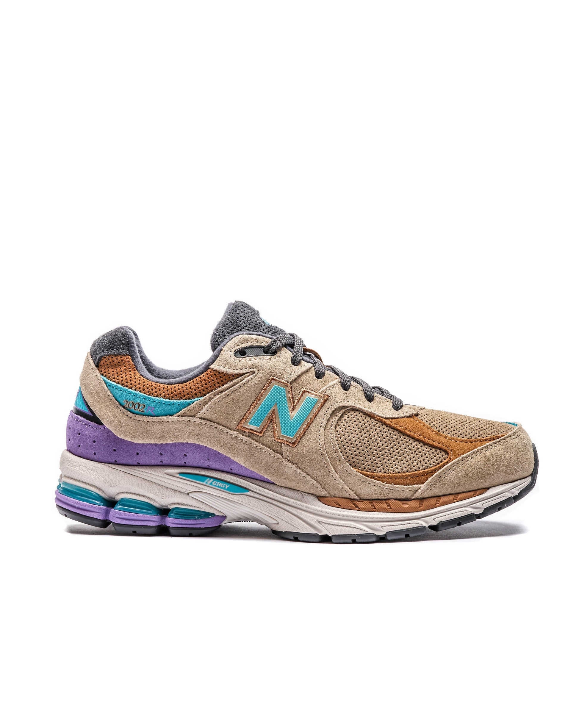 Exclusive New Balance M 2002 RWA — 4 — Front View