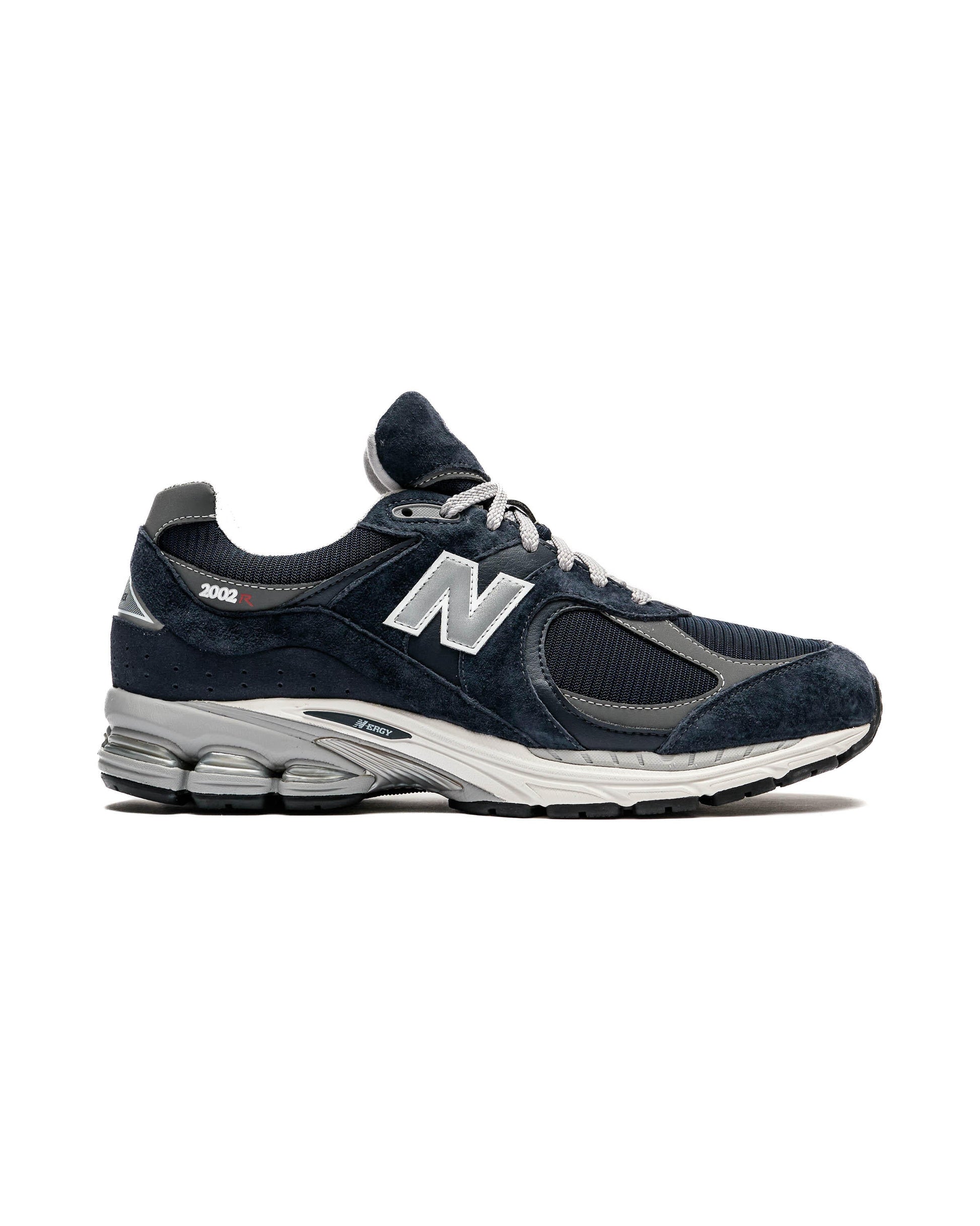 Exclusive New Balance M 2002 RXK Gore-Tex — 4 — Front View