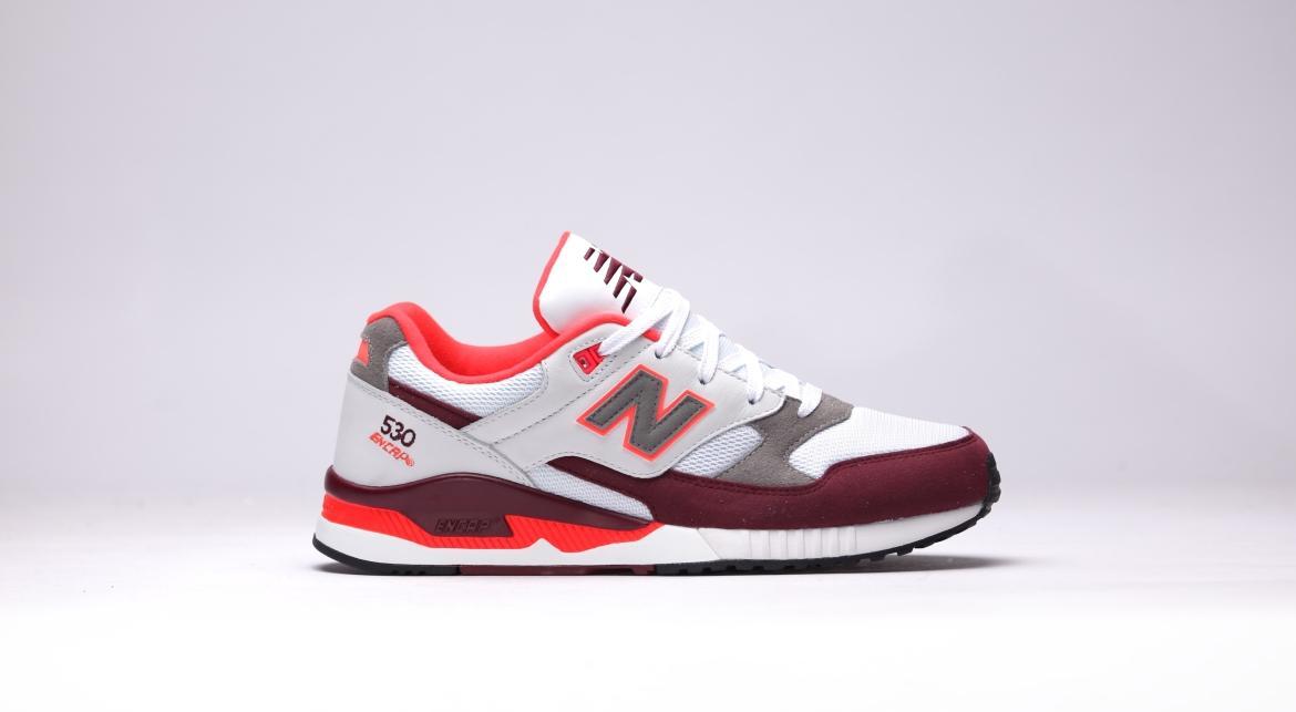 Exclusive New Balance M 530 AAA — 3 — Front View