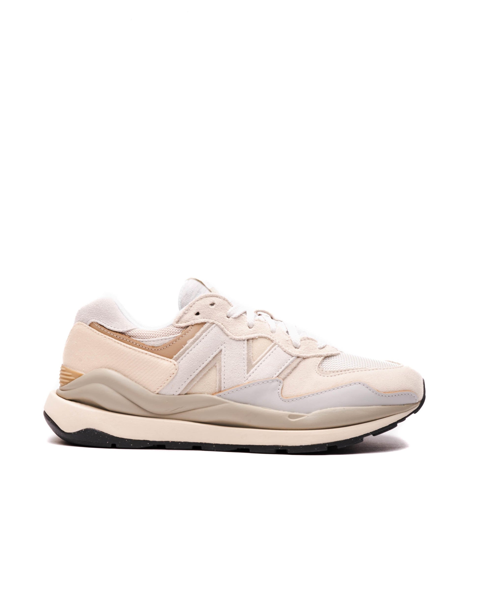Exclusive New Balance M 5740 GRM — 4 — Front View