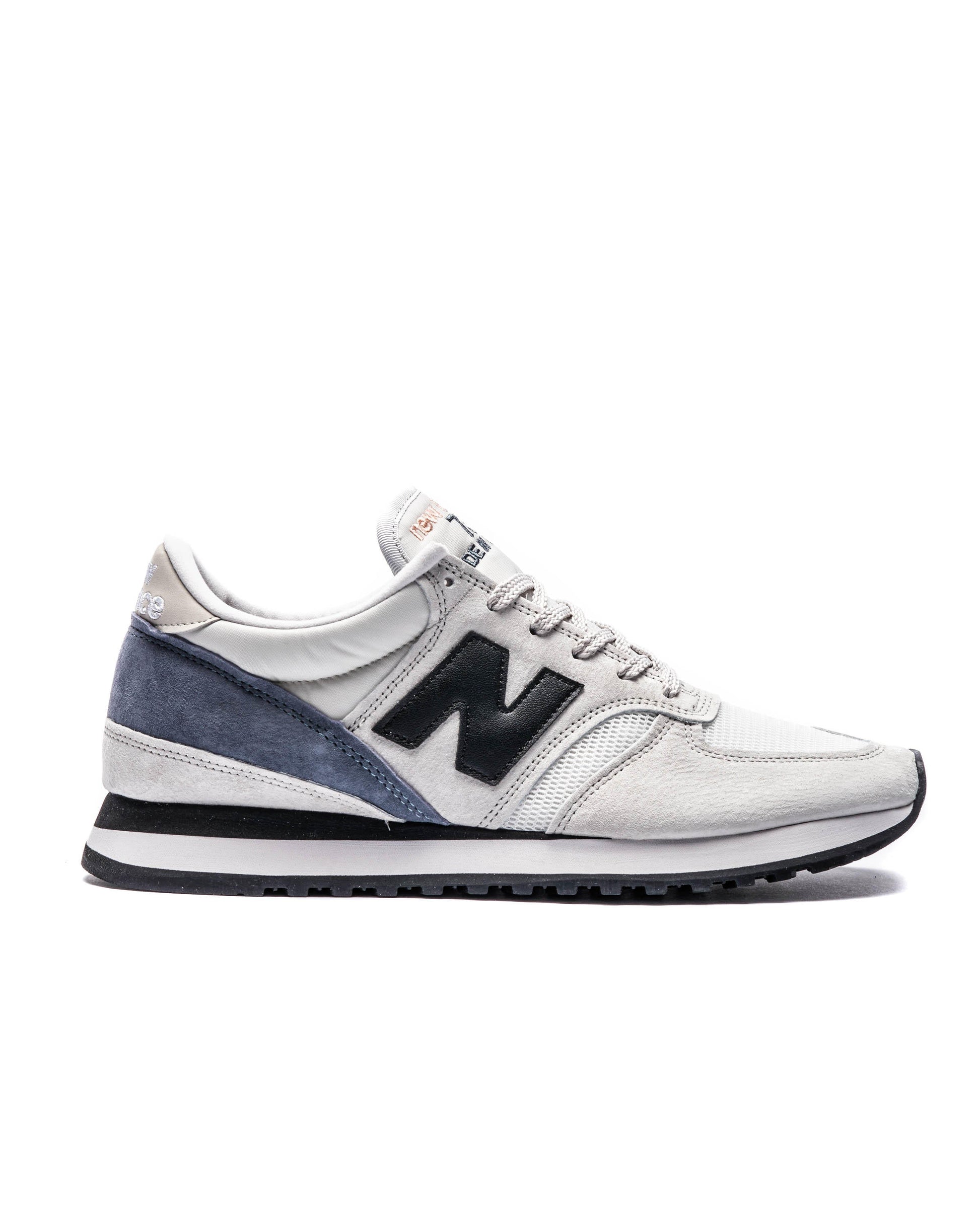 Exclusive New Balance M 730 GWK — 4 — Front View