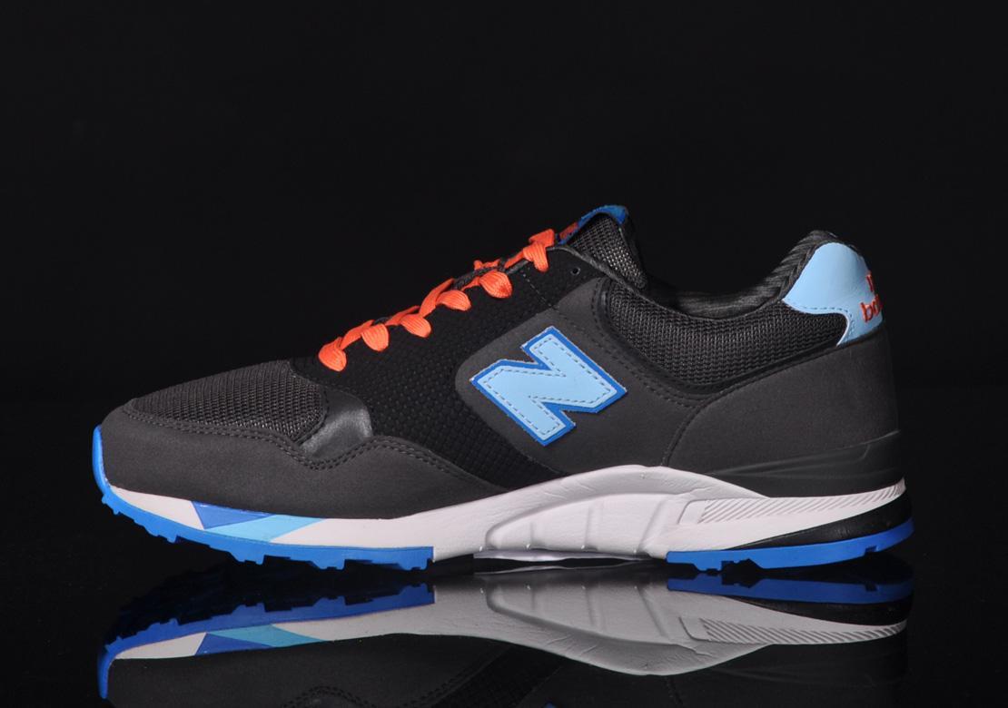 Exclusive New Balance M 850 AB — 4 — Front View