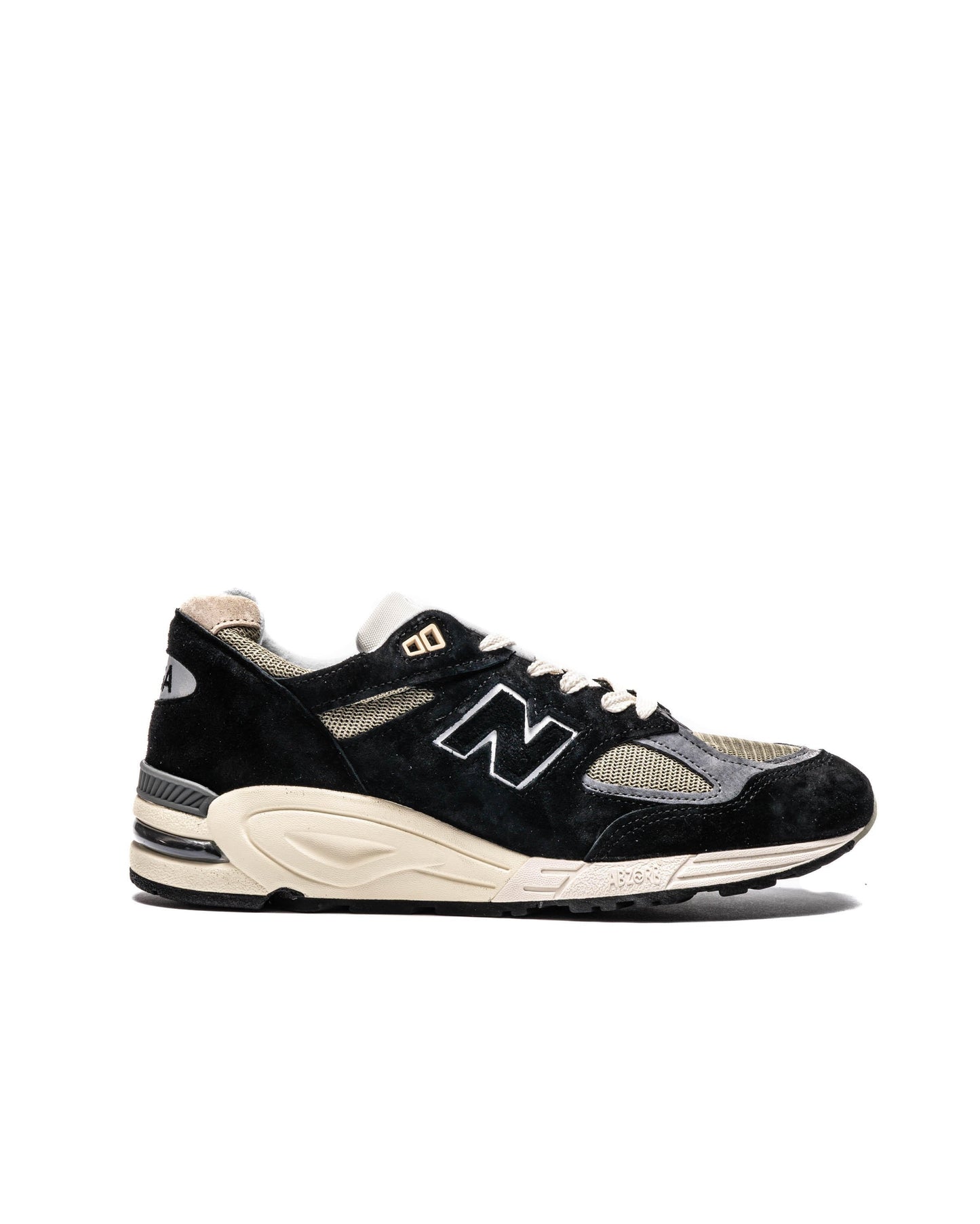 Exclusive New Balance M 990 TE2 — 4 — Front View