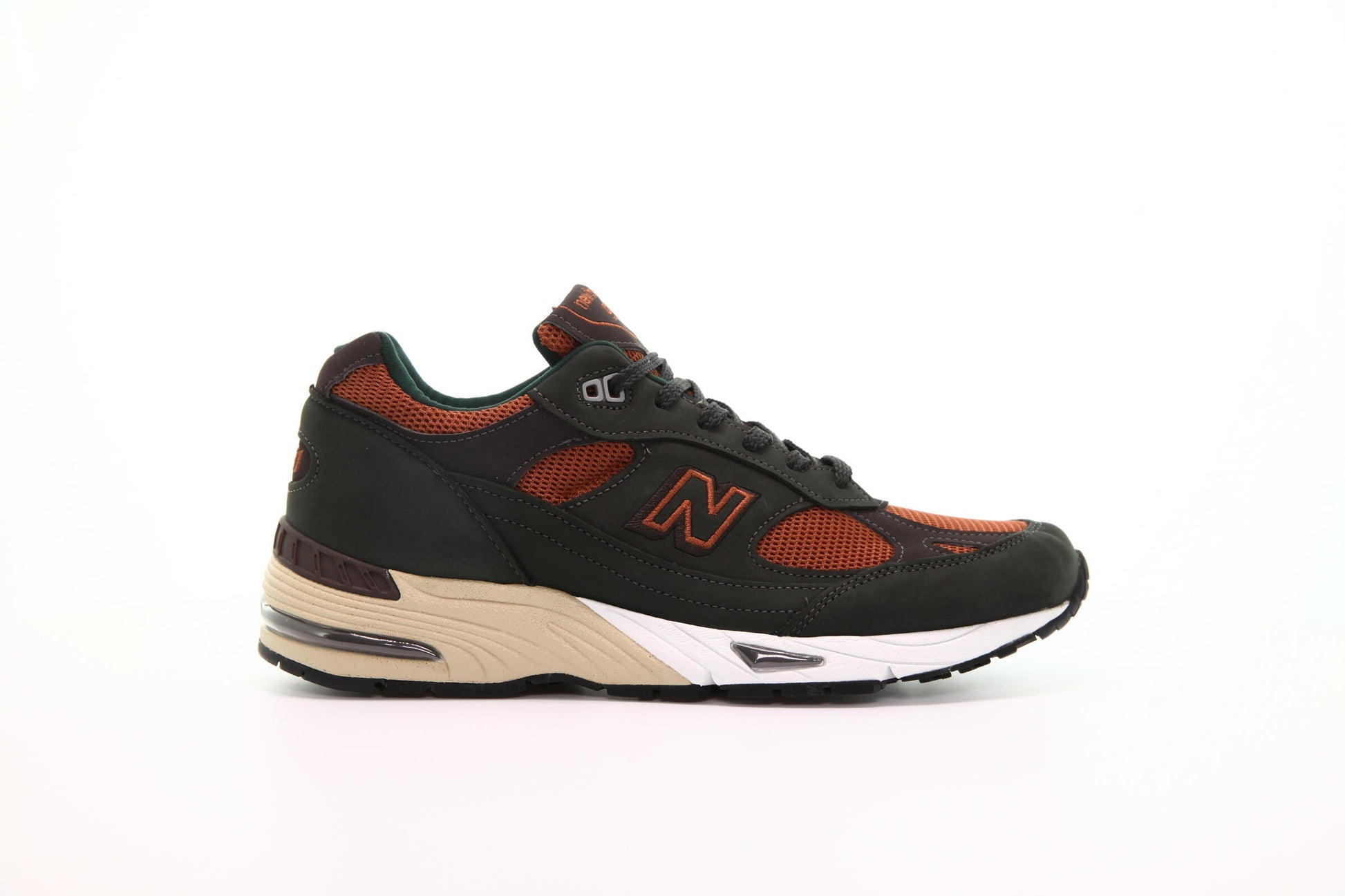 Exclusive New Balance M 991 AEG "Made in England" — 4 — Front View
