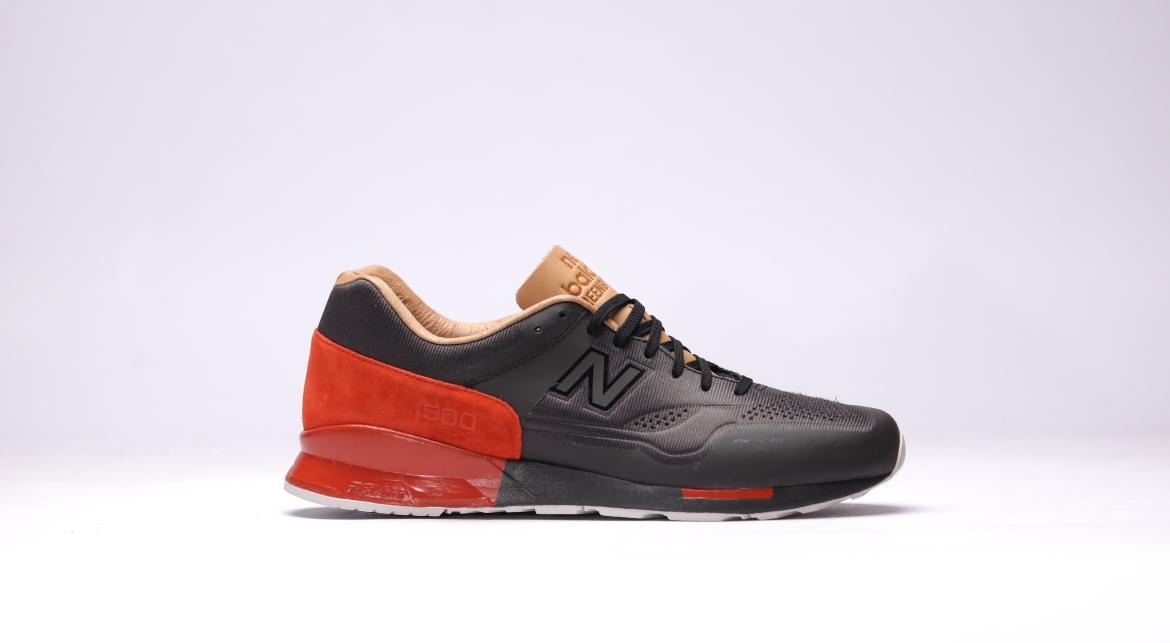 Exclusive New Balance MD 1500 FB — 4 — Front View