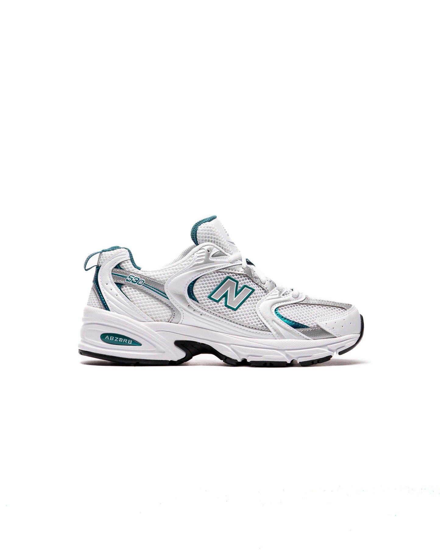 Exclusive New Balance 530 — 4 — Front View