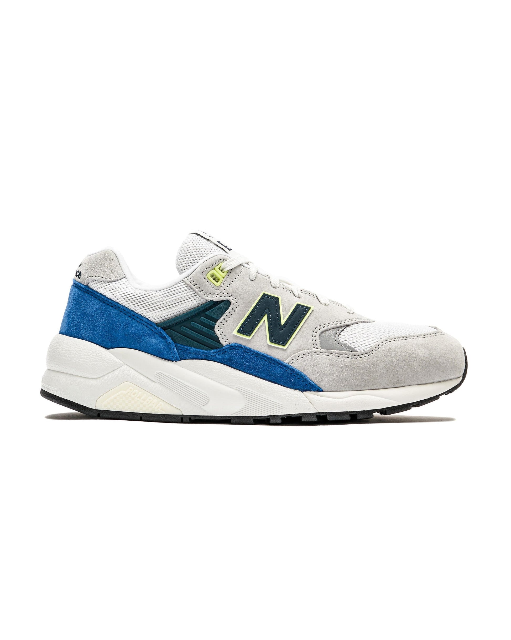 Exclusive New Balance MT 580 WT2 — 4 — Front View