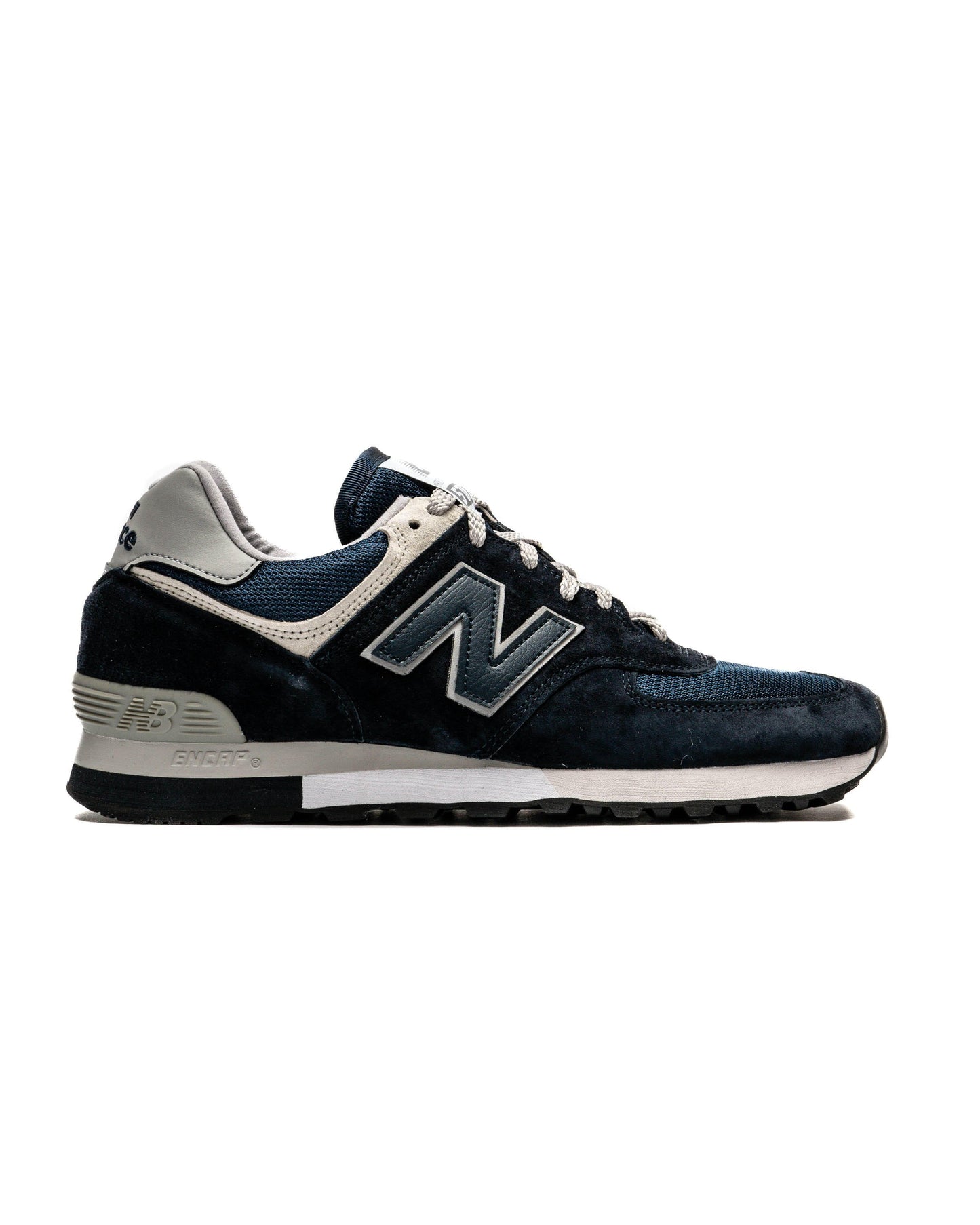 Exclusive New Balance OU576PNV -  Made in England — 4 — Front View