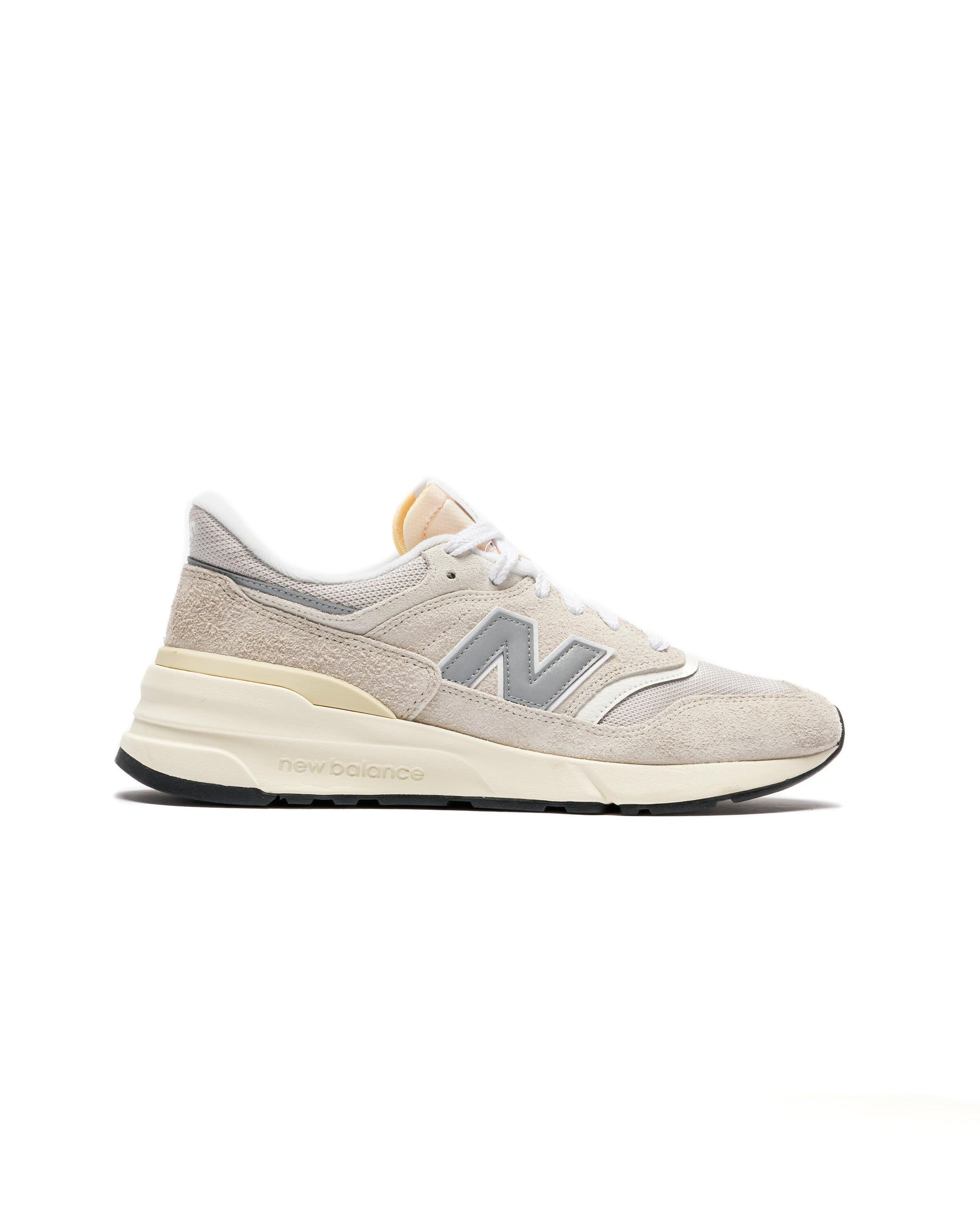 Exclusive New Balance U 997  RCE — 4 — Front View