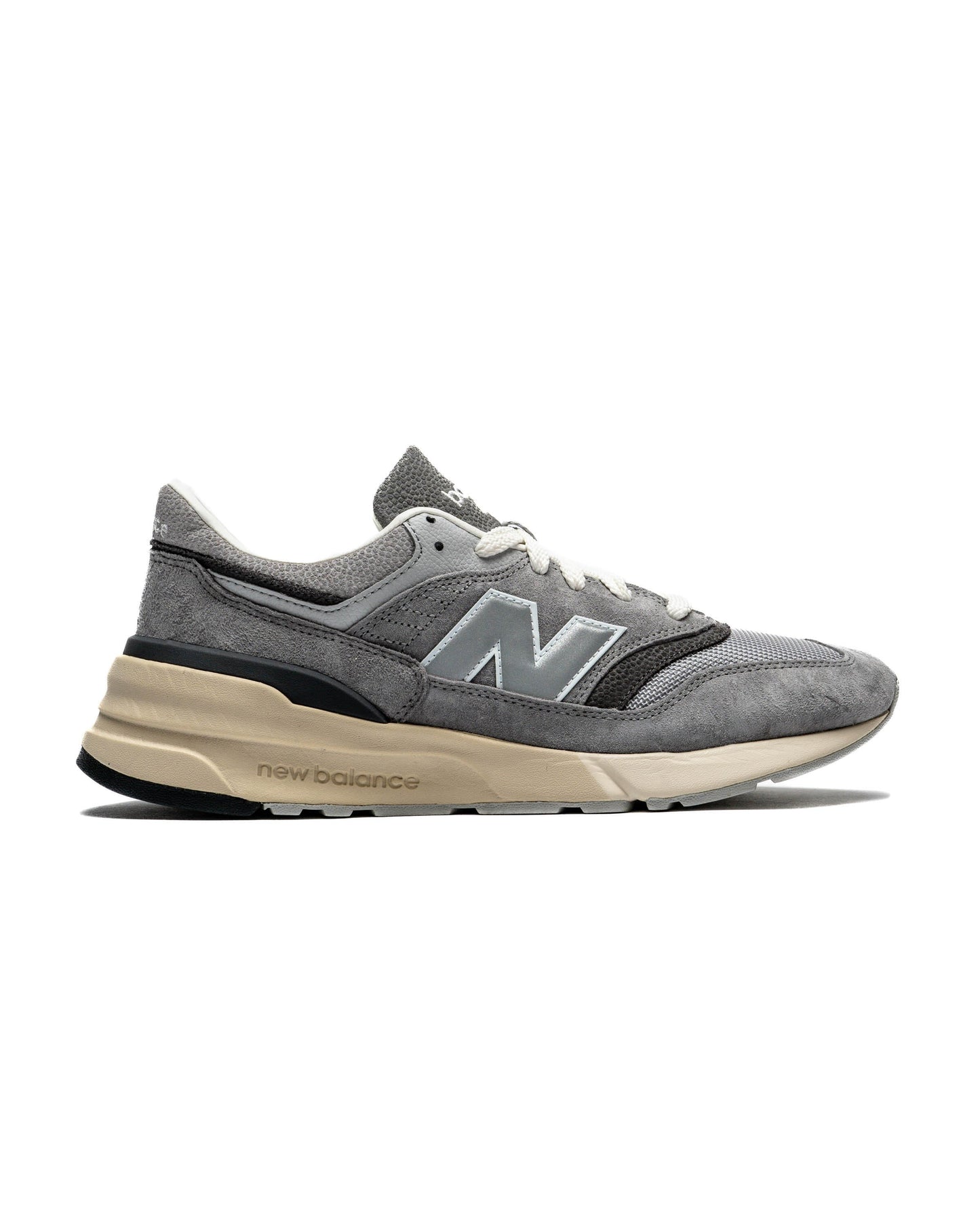 Exclusive New Balance U997RHA — 4 — Front View