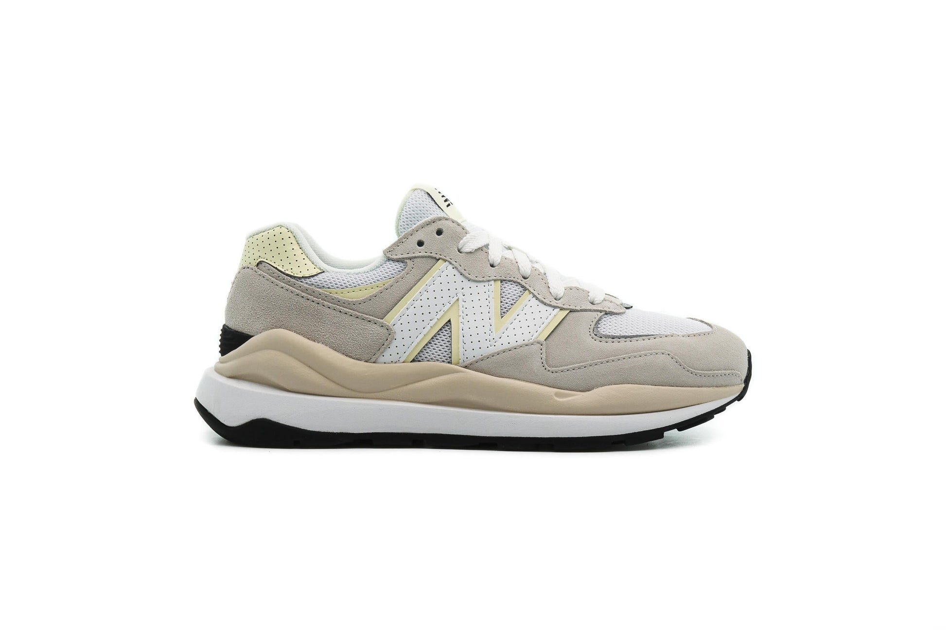 Exclusive New Balance W 5740 WR1 — 3 — Front View