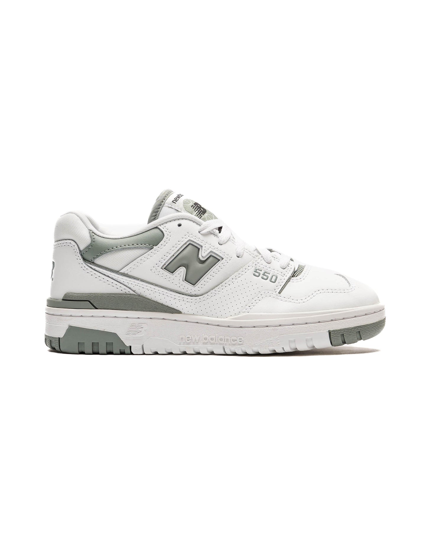 Exclusive New Balance WMNS BBW 550 BG — 3 — Front View