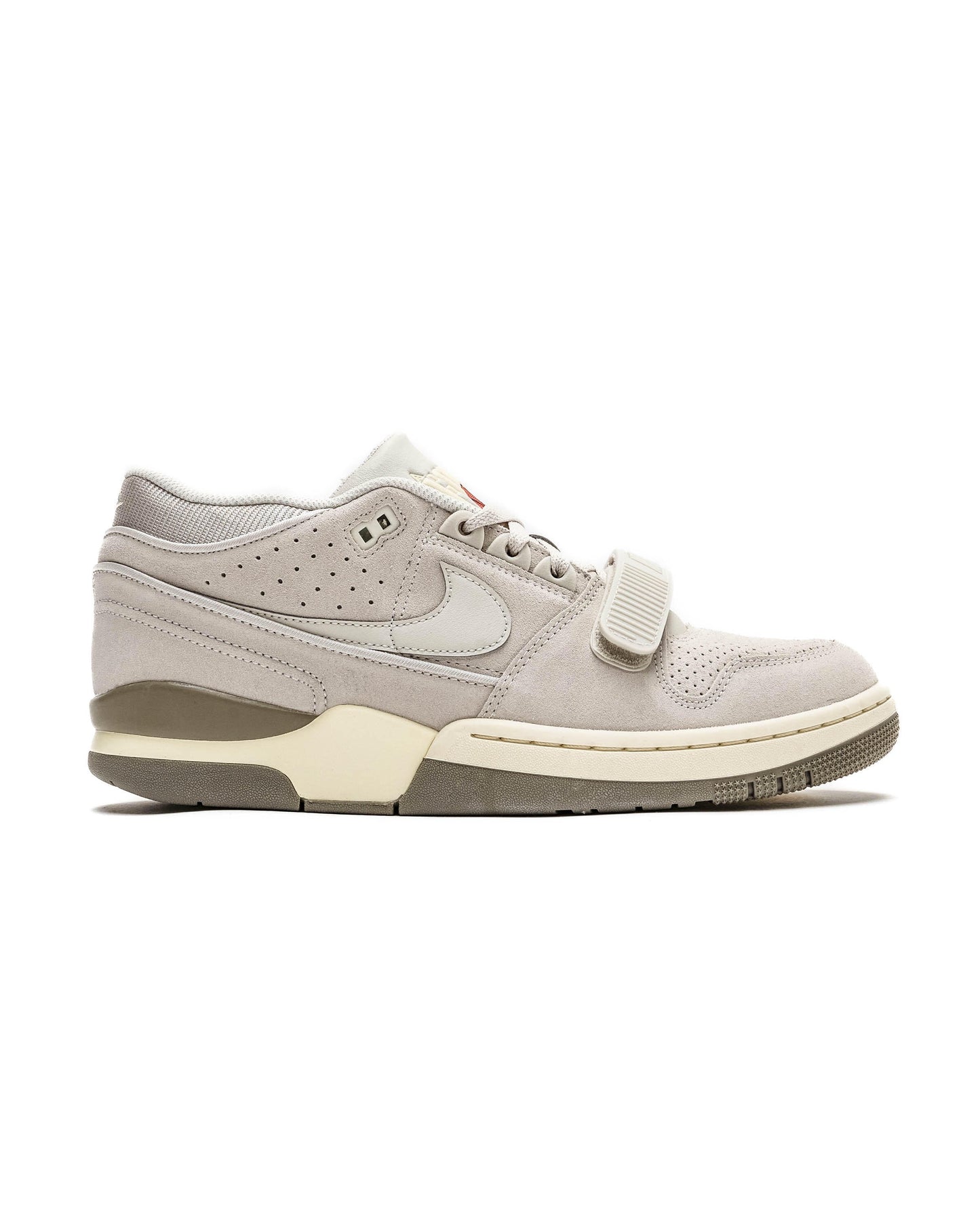 Exclusive Nike Air Alpha Force 88 — 3 — Front View