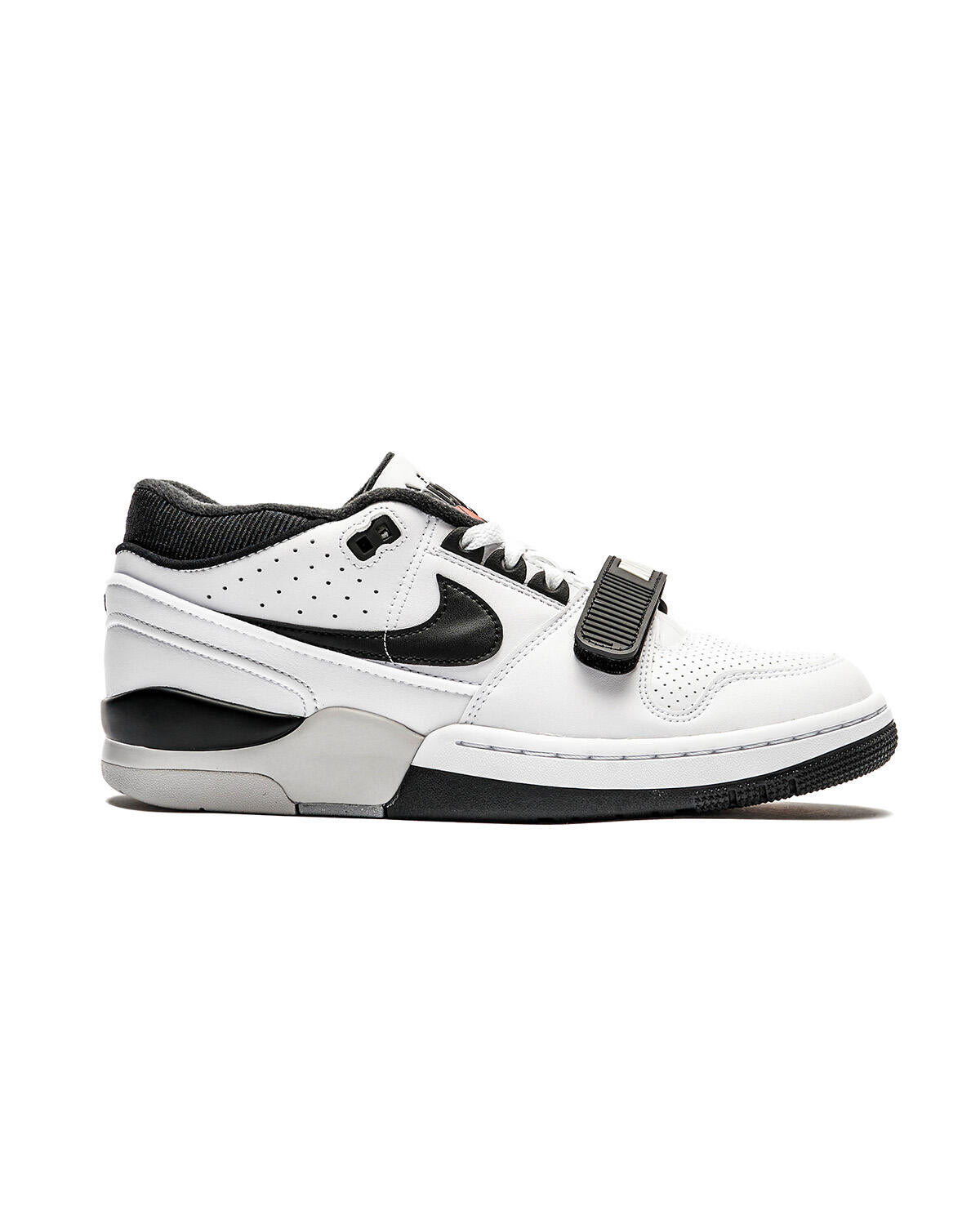 Exclusive Nike x BILLIE EILISH Air Alpha Force 88 SP — 3 — Front View