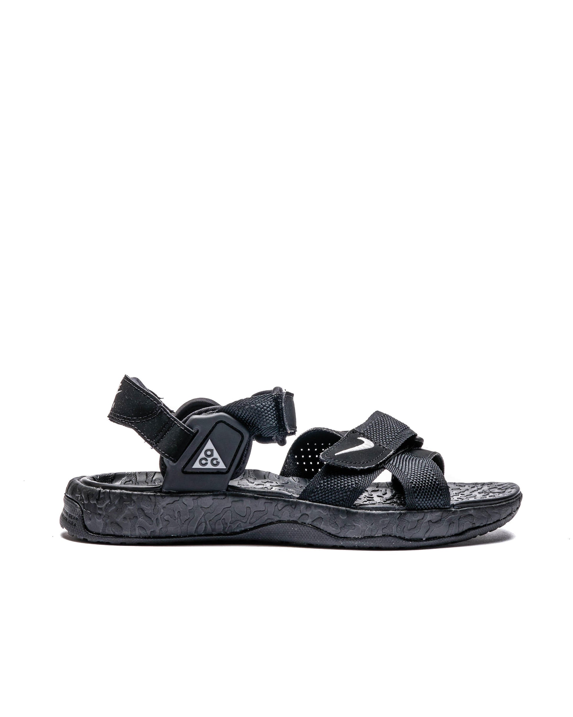 Exclusive Nike ACG AIR DESCHUTZ+ — 3 — Front View